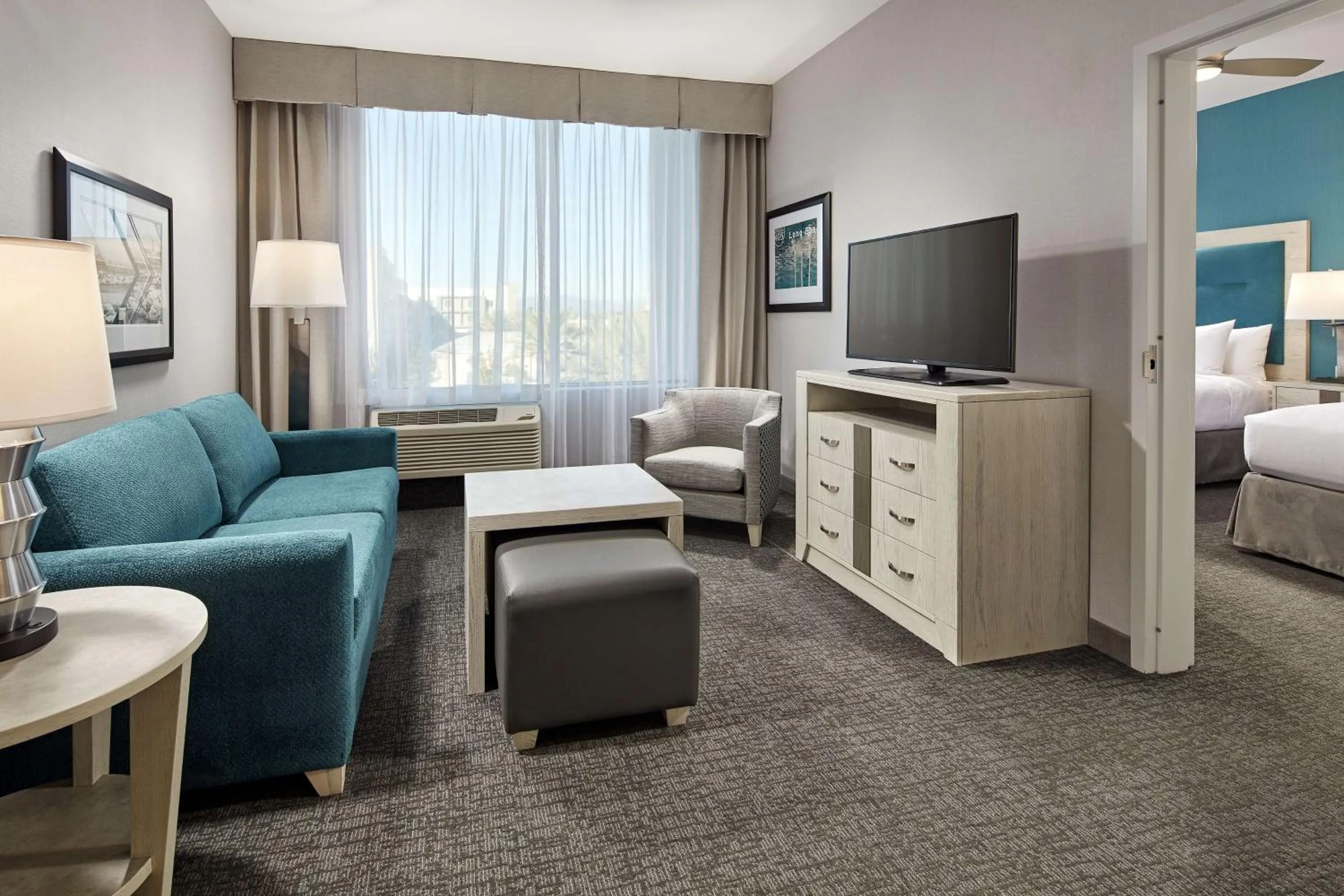 Bedroom, Bed in Homewood Suites By Hilton Long Beach Airport
