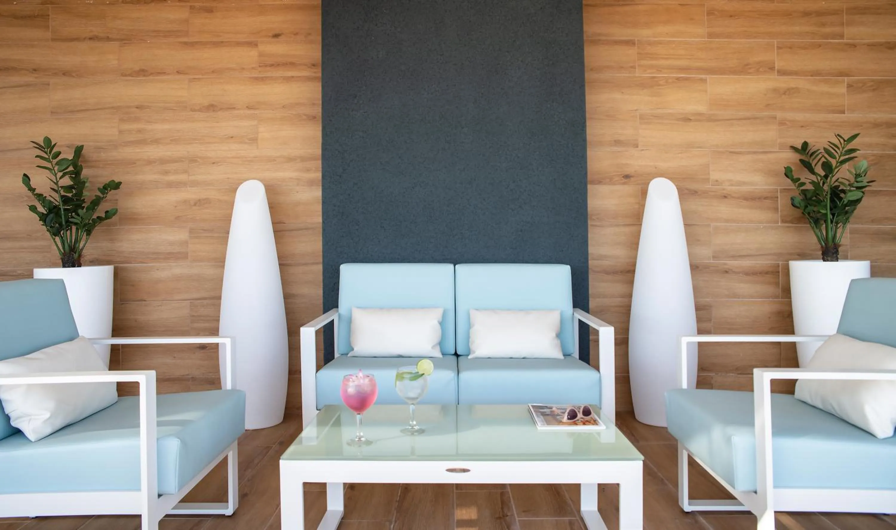 Balcony/Terrace in Hotel Salou Sunset - Adults Recommended - by Pierre & Vacances