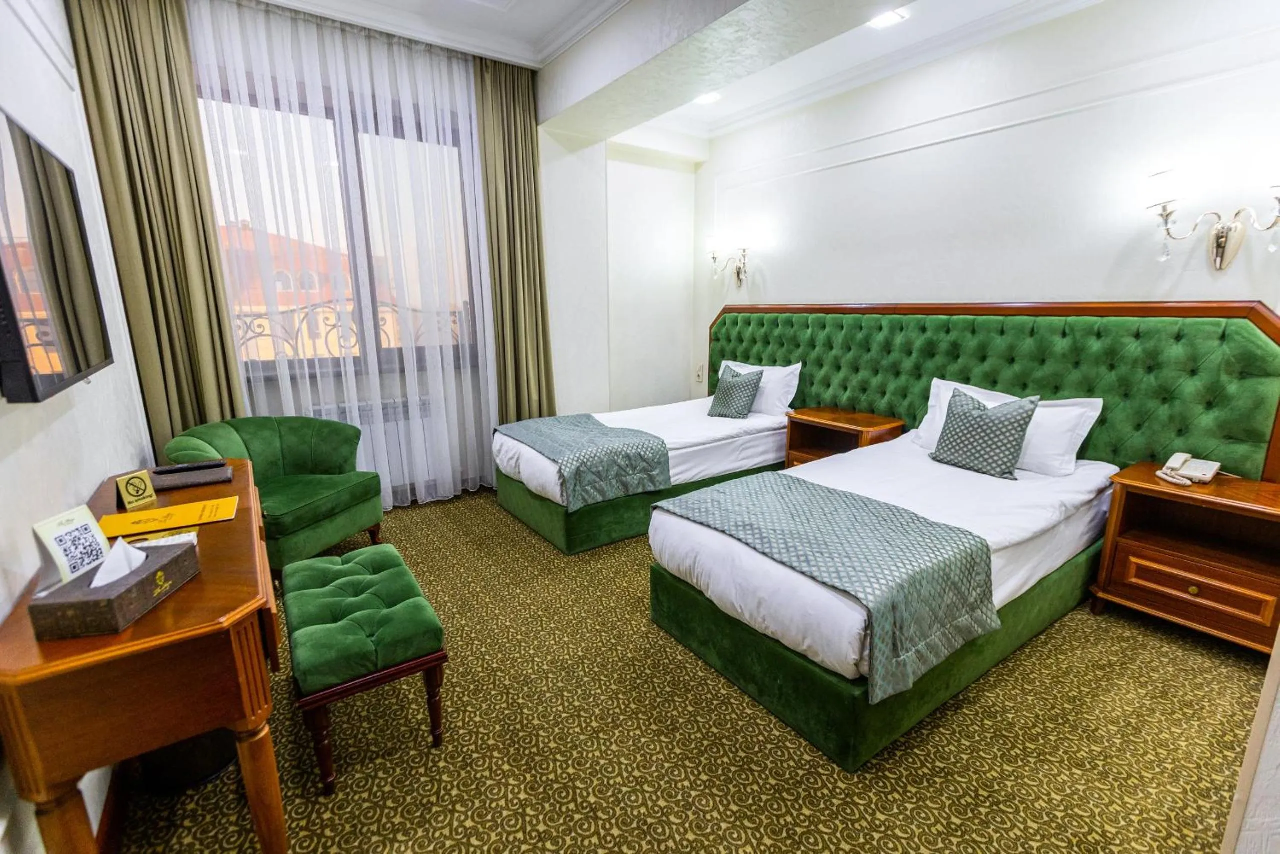 Photo of the whole room, Bed in Plaza Hotel Almaty