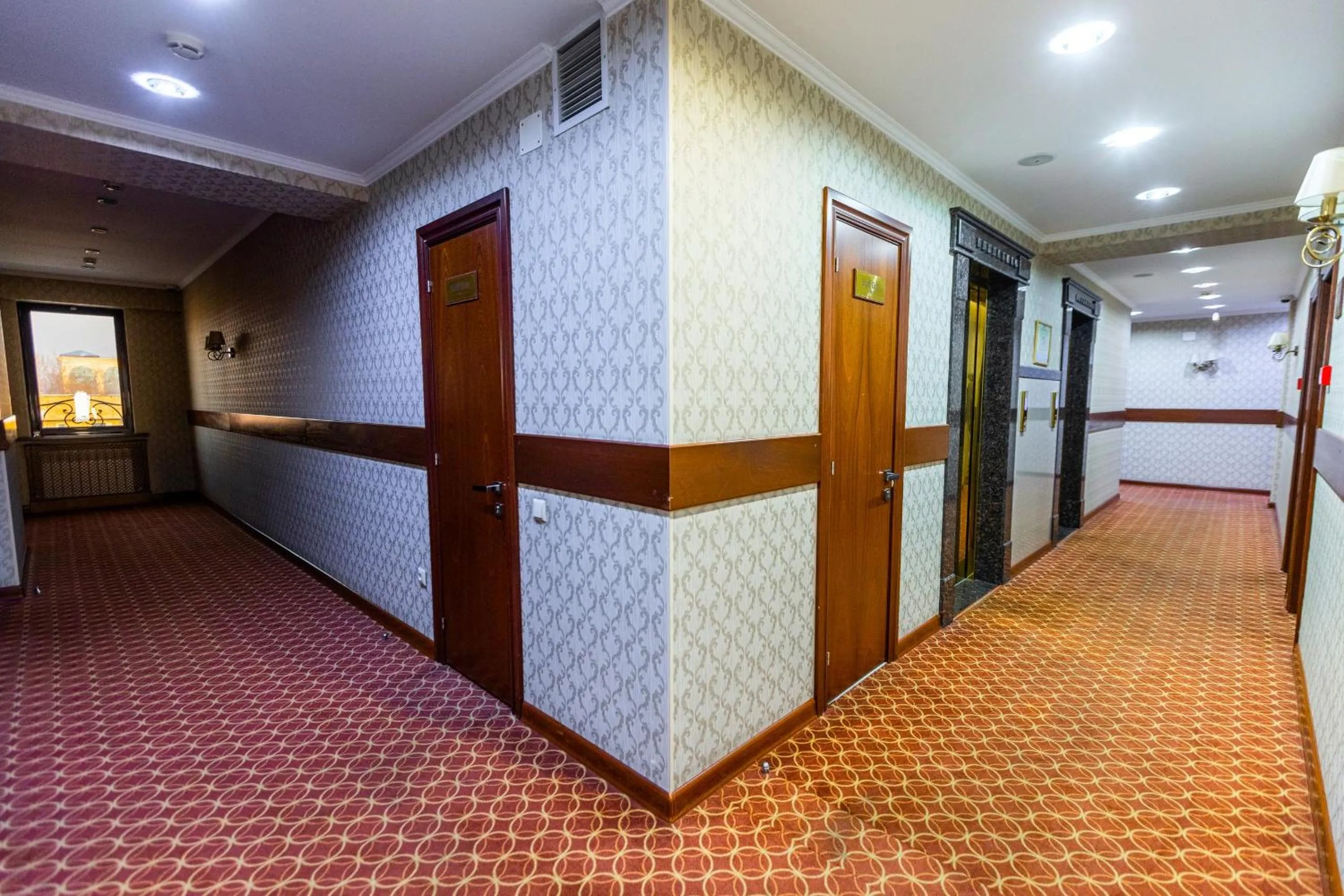 Floor plan in Plaza Hotel Almaty