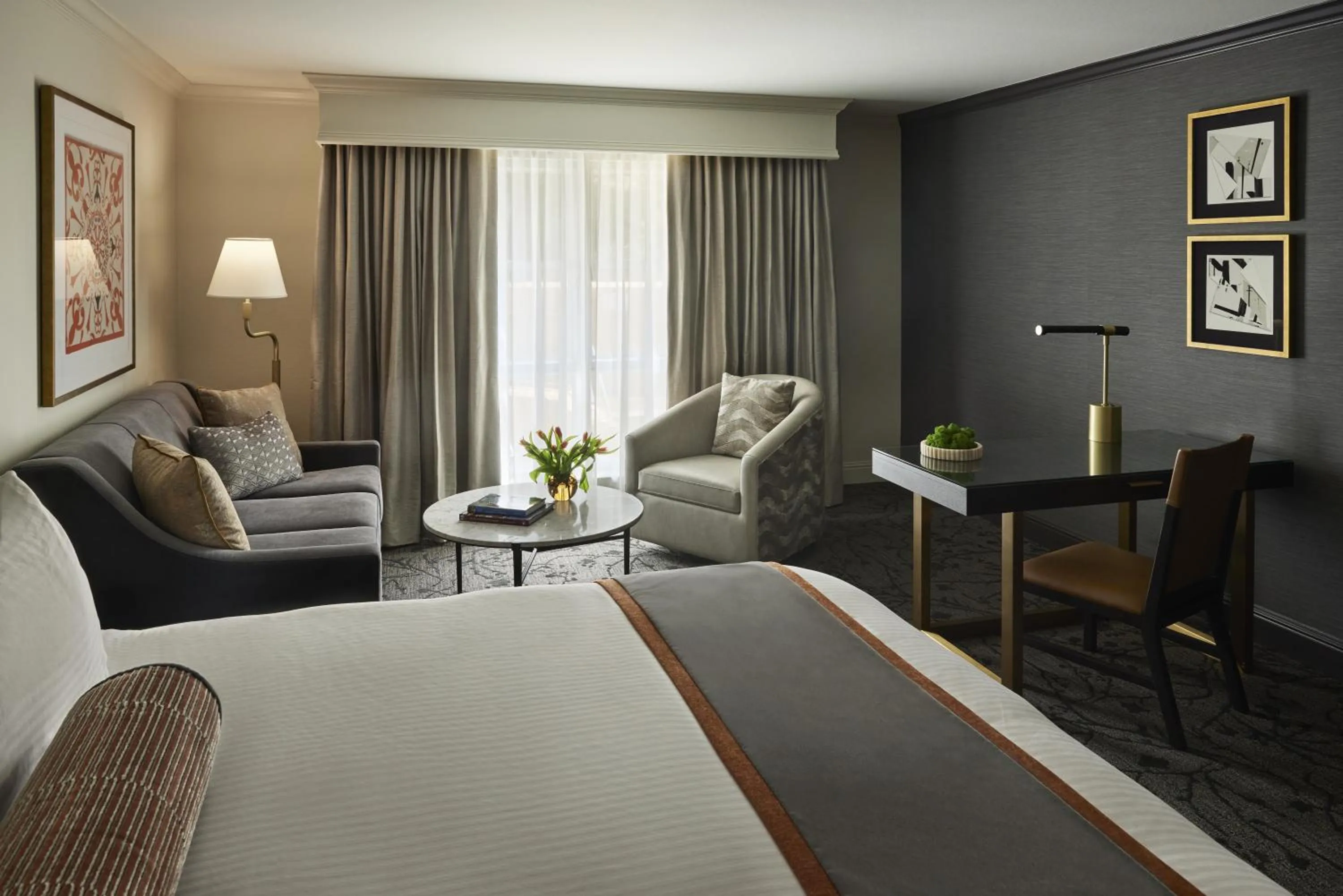 Bedroom, Bed in Lafayette Park Hotel & Spa