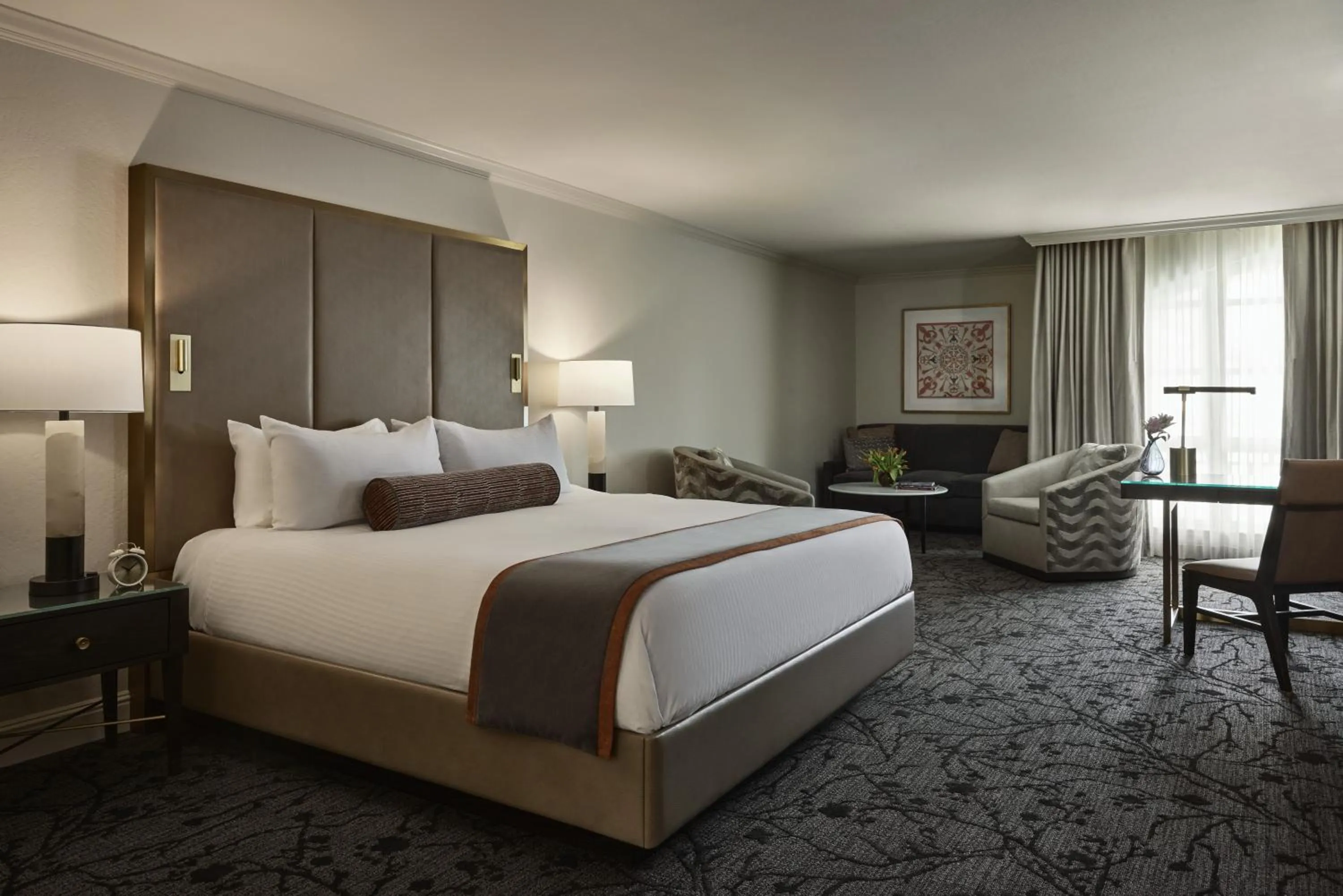 Bedroom, Bed in Lafayette Park Hotel & Spa