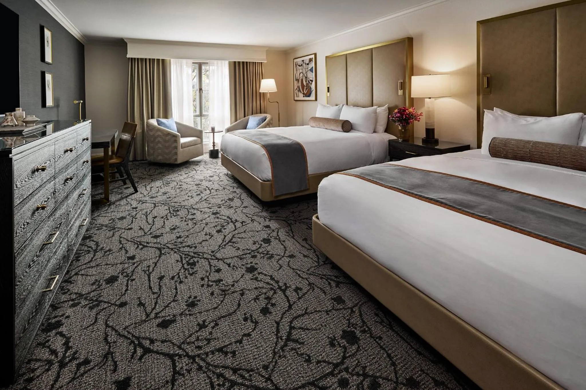 Bedroom, Bed in Lafayette Park Hotel & Spa