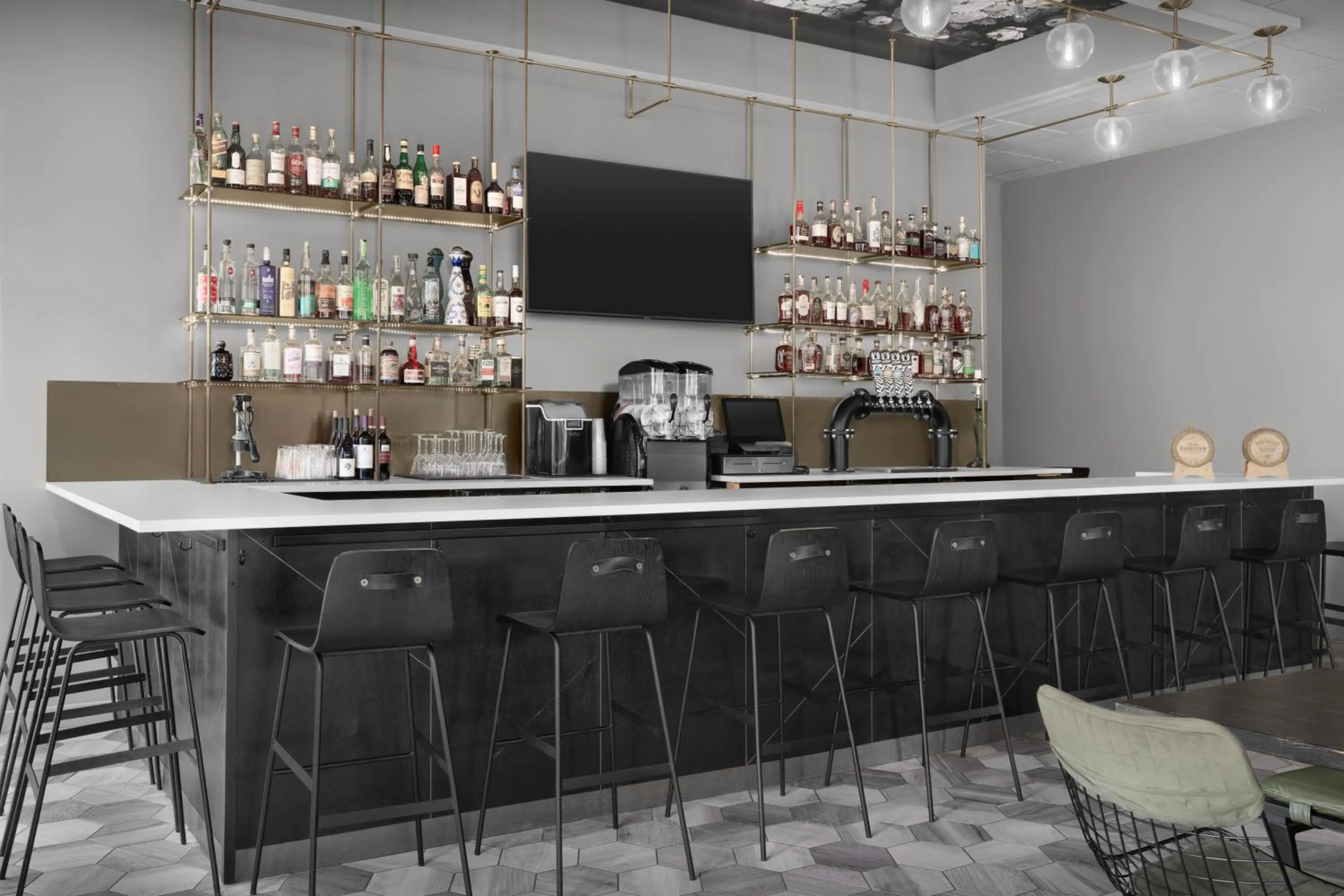 Restaurant/places to eat in Springhill Suites by Marriott Savannah Downtown Historic District