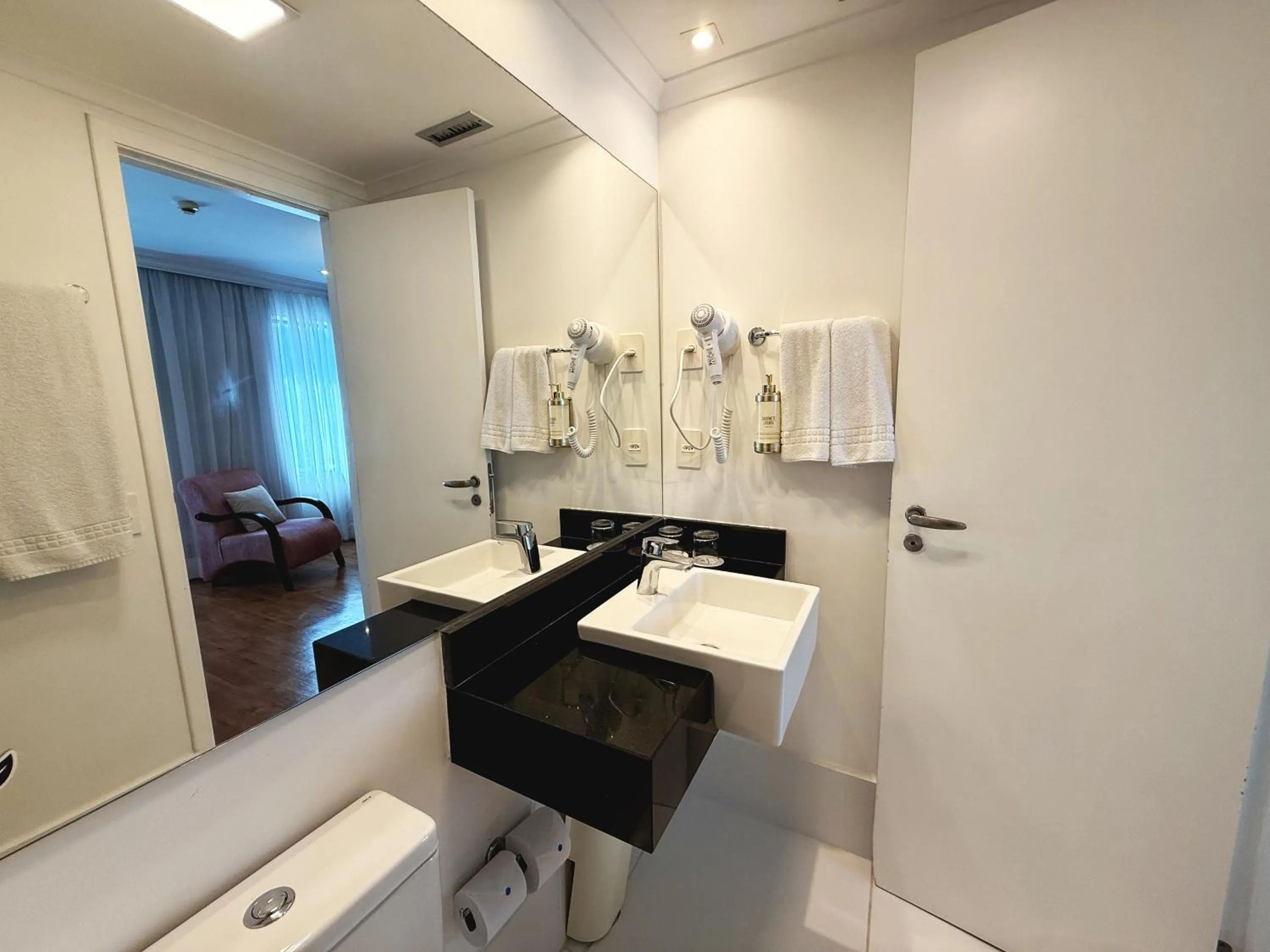 Bathroom in Blue Tree Premium Morumbi