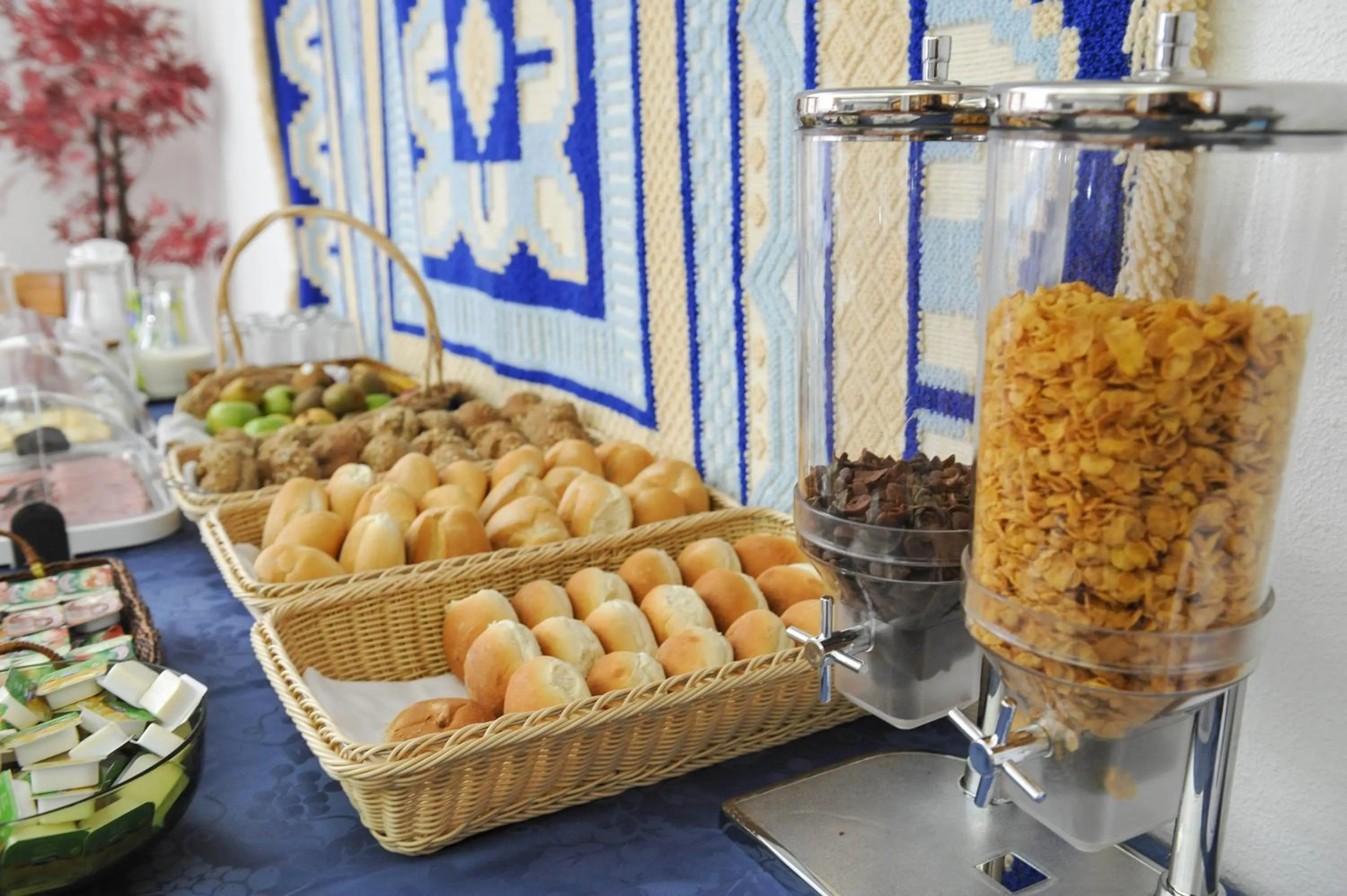 Continental breakfast in Hotel São Francisco