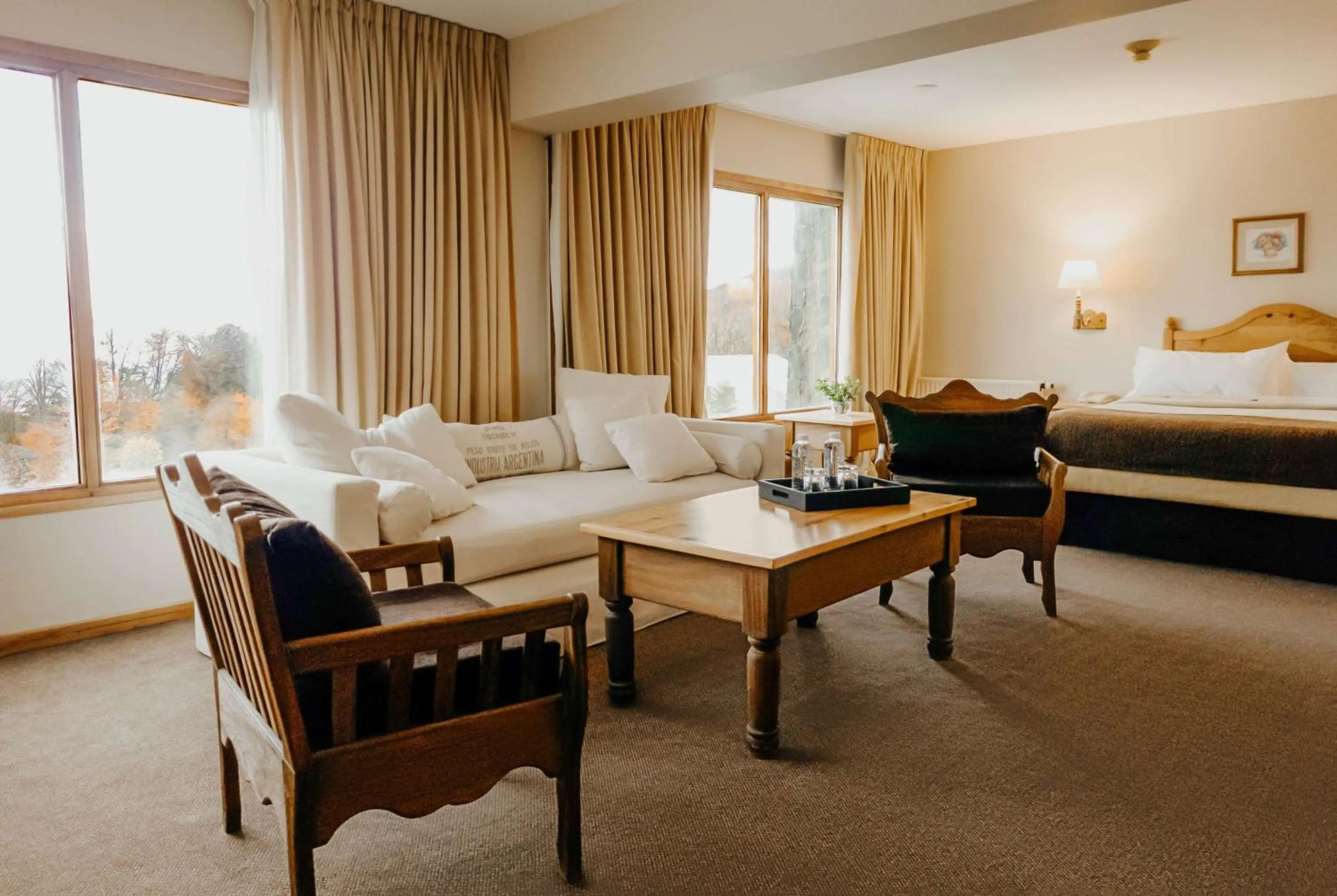 Photo of the whole room, Bed in Wyndham Garden Ushuaia Hotel del Glaciar