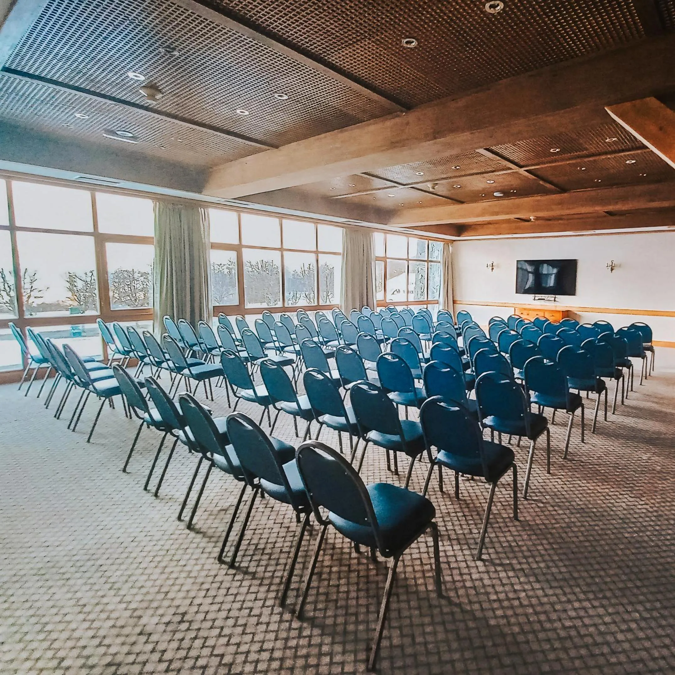 Meeting/conference room in Wyndham Garden Ushuaia Hotel del Glaciar