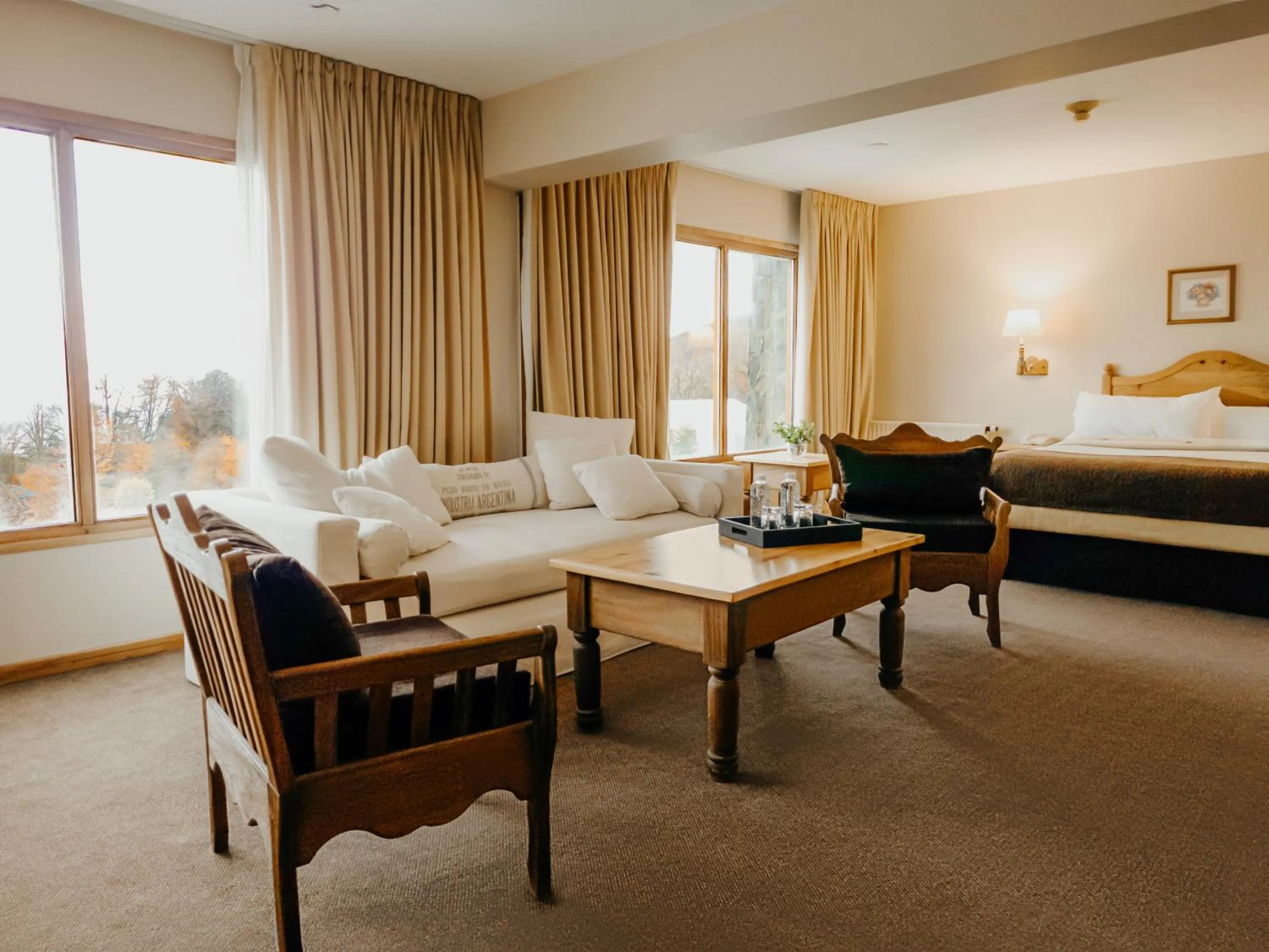 Photo of the whole room, Bed in Wyndham Garden Ushuaia Hotel del Glaciar