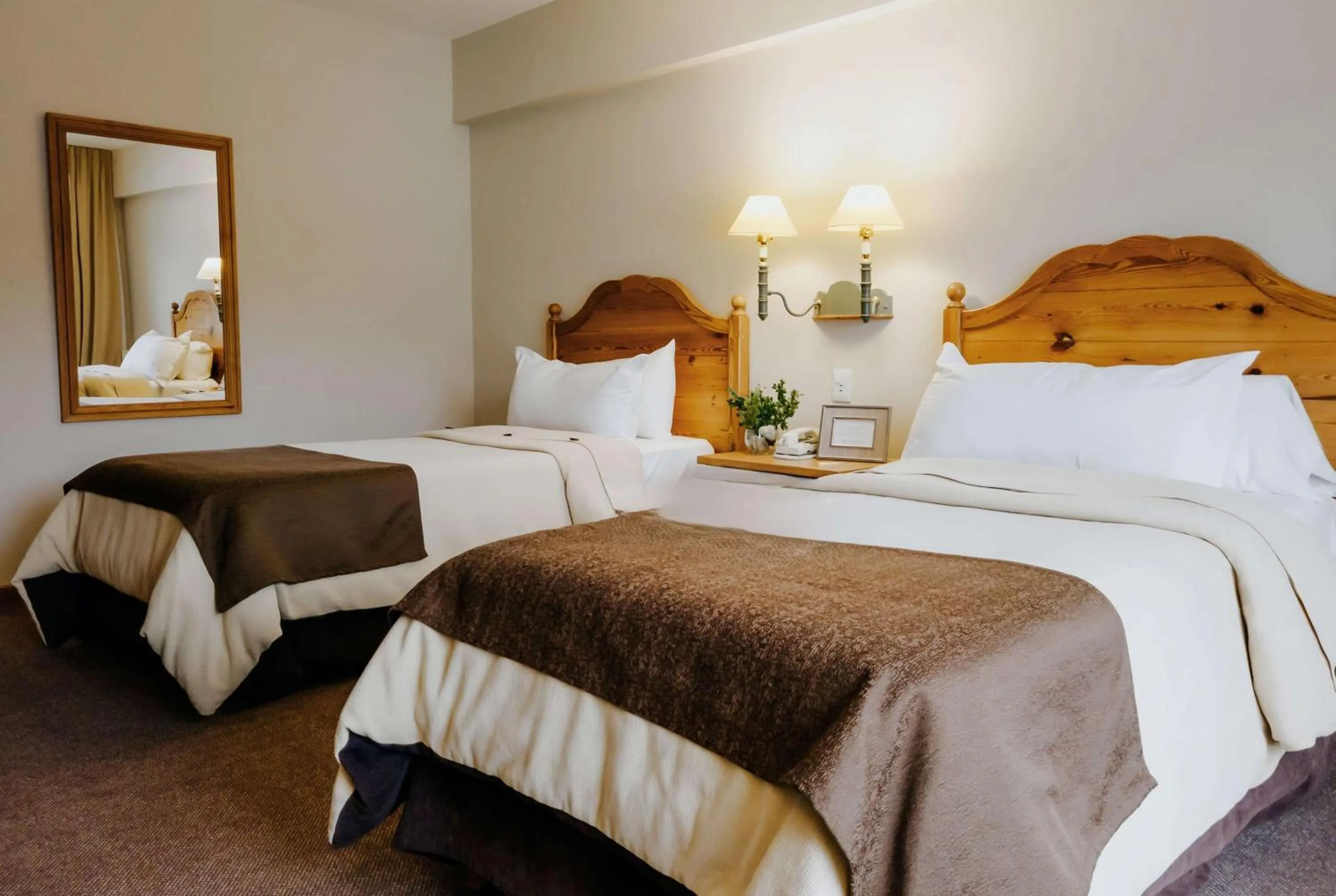 Photo of the whole room, Bed in Wyndham Garden Ushuaia Hotel del Glaciar