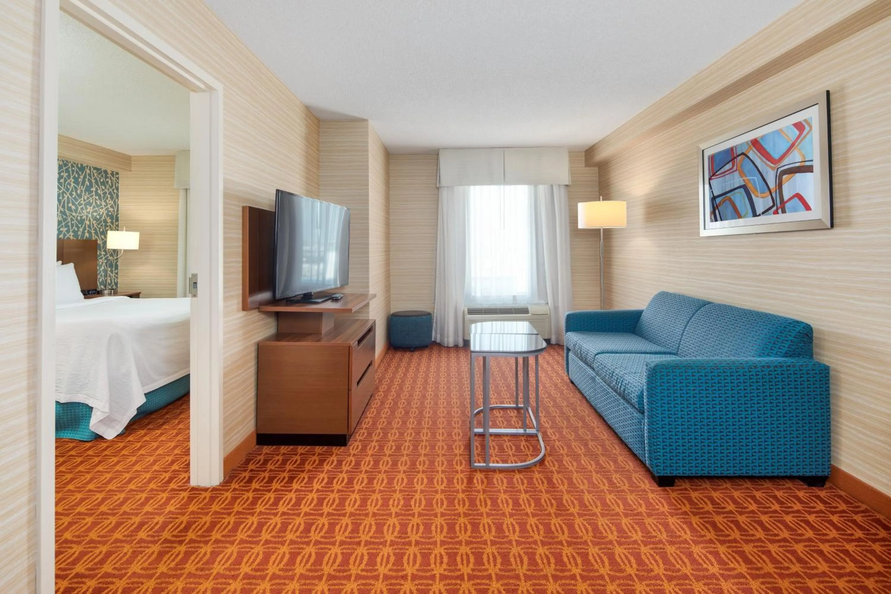 Bedroom in Fairfield Inn & Suites by Marriott Toronto Airport