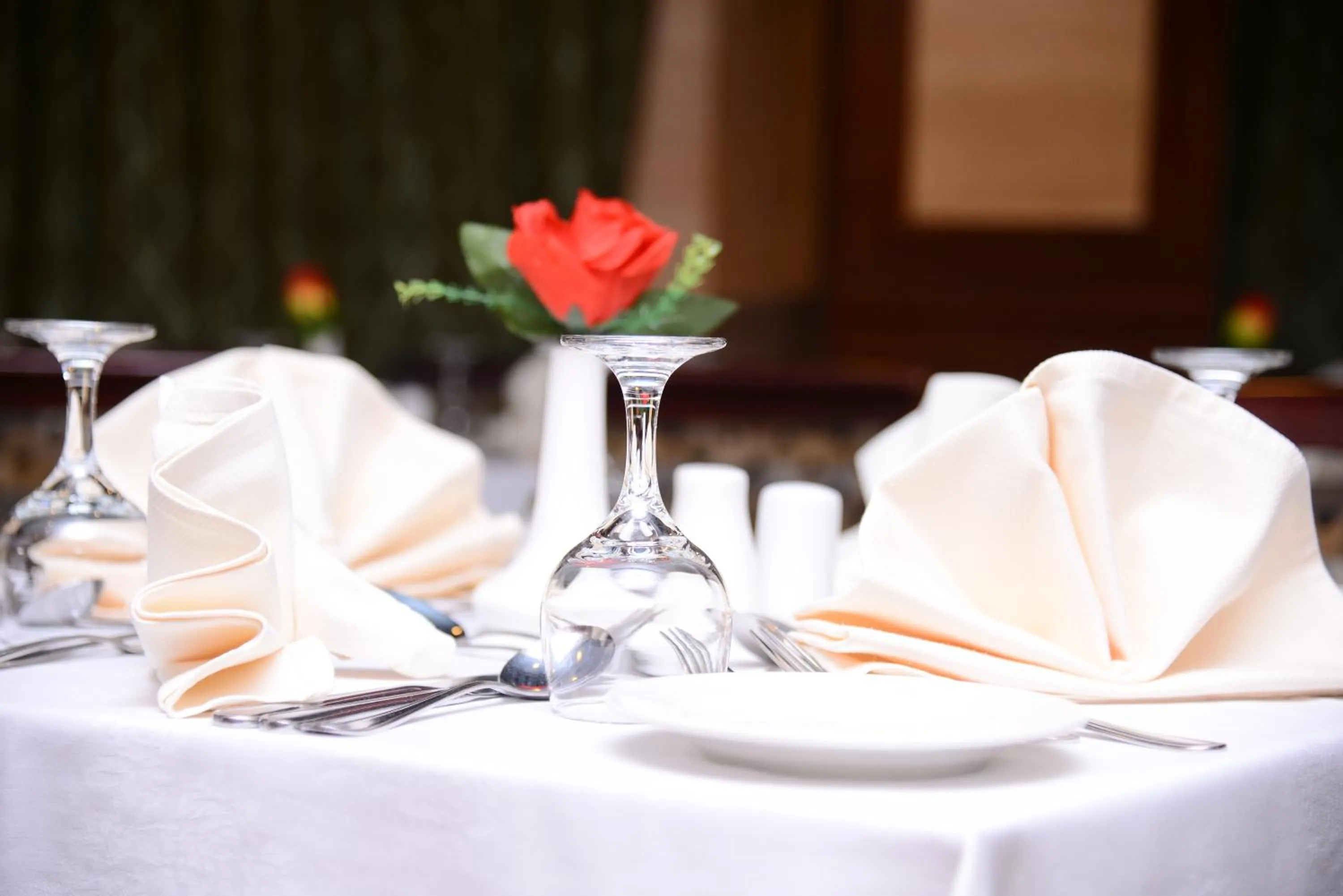 Al Muna Kareem Hotel- EX LEADER