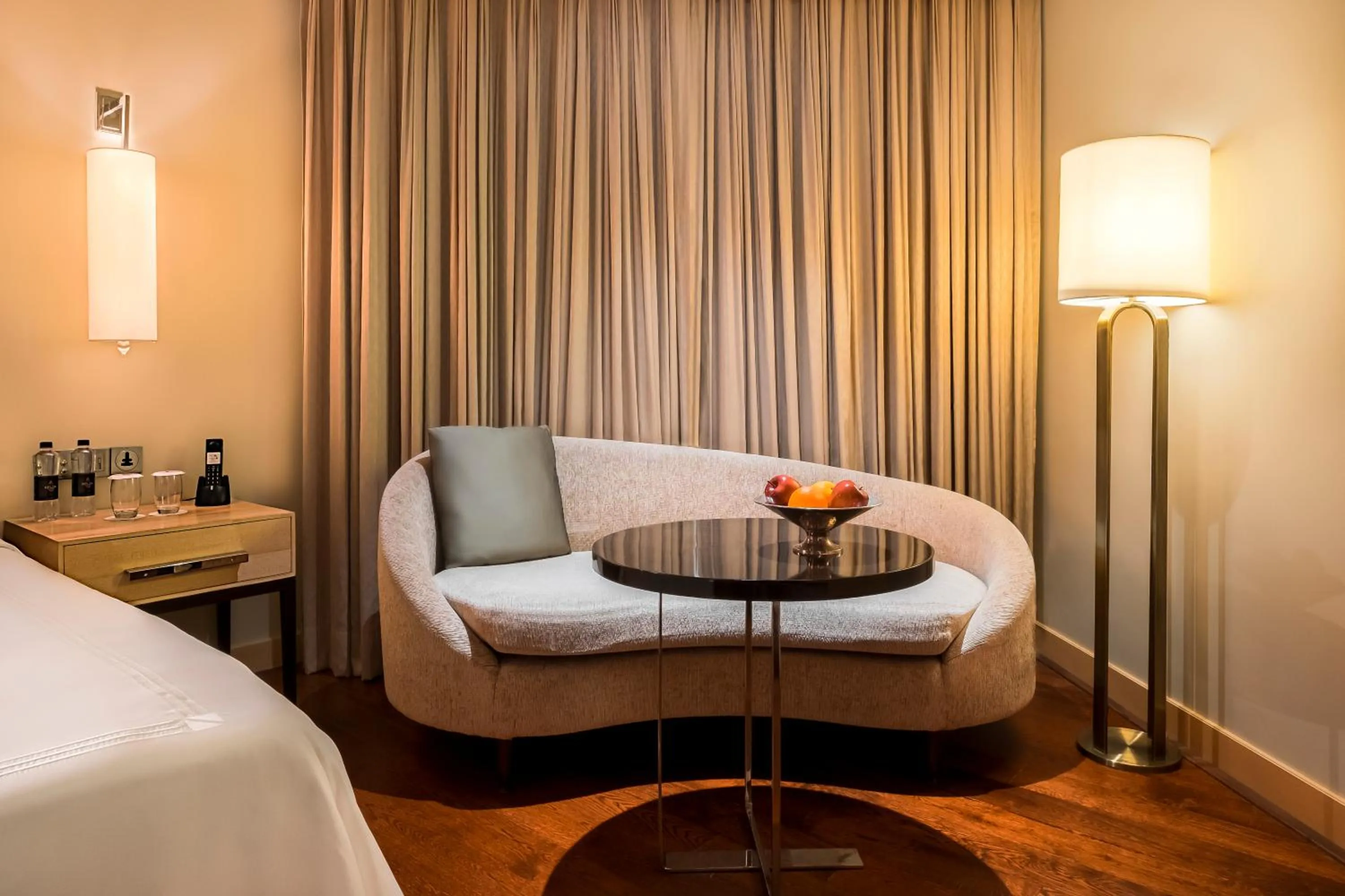 Bed in JW Marriott Mumbai Juhu