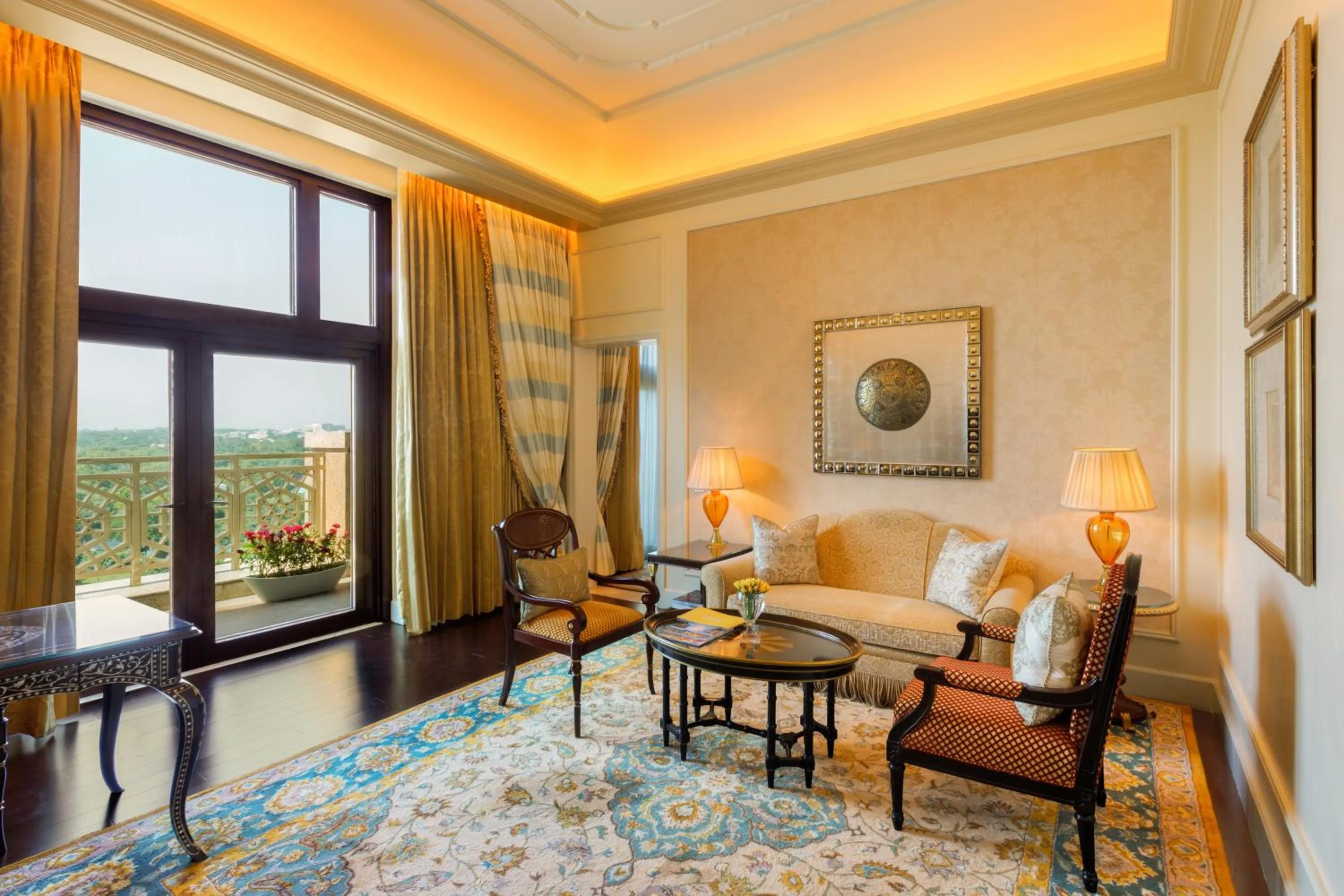 Balcony/Terrace in The Leela Palace New Delhi