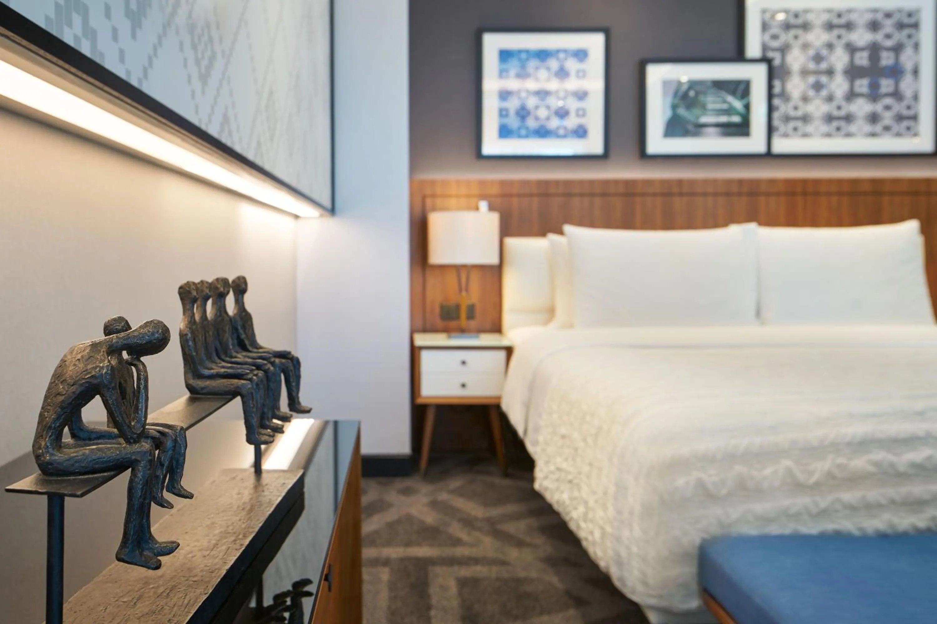 Bedroom, Bed in Le Méridien Kuala Lumpur