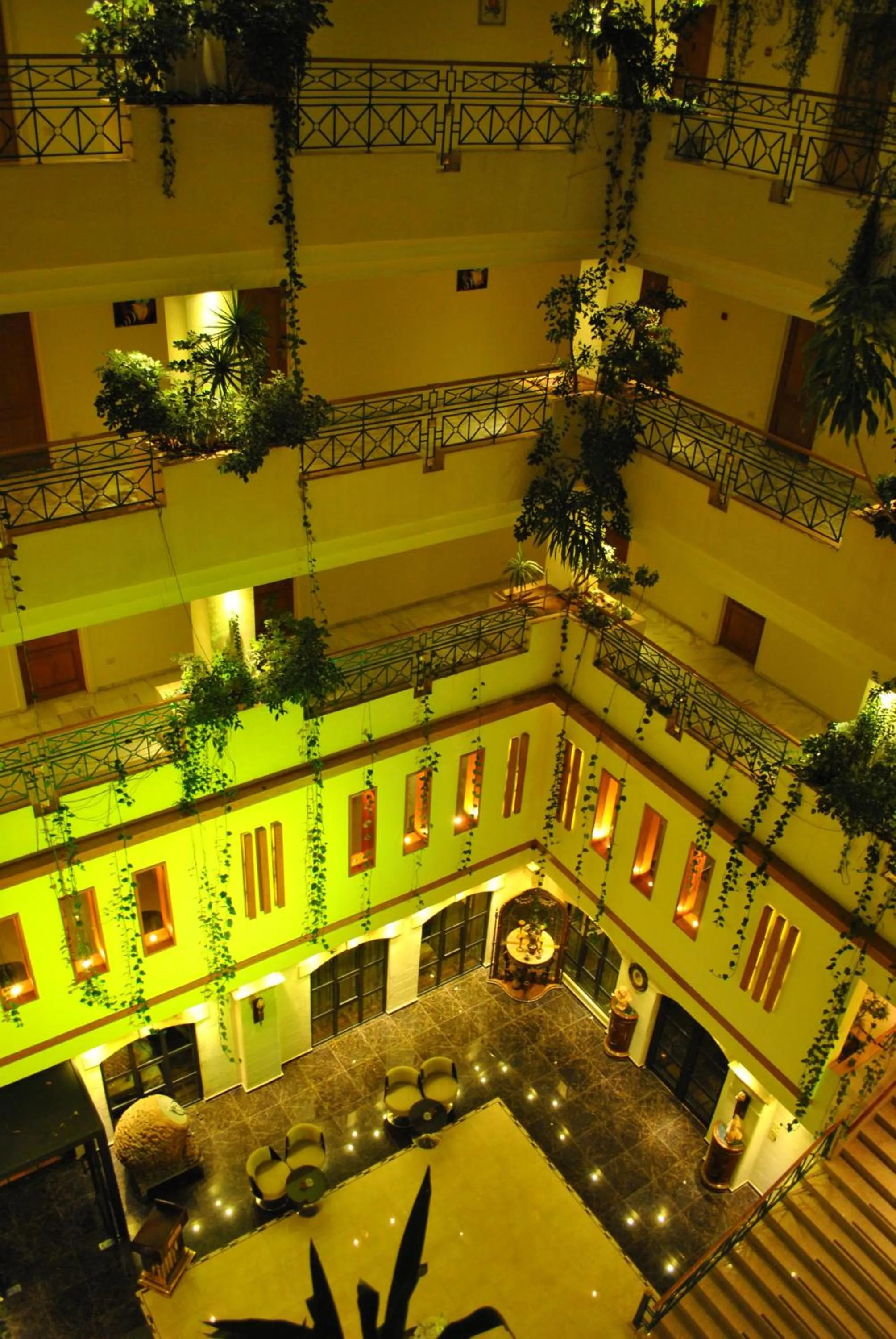 Decorative detail in Larsa Hotel