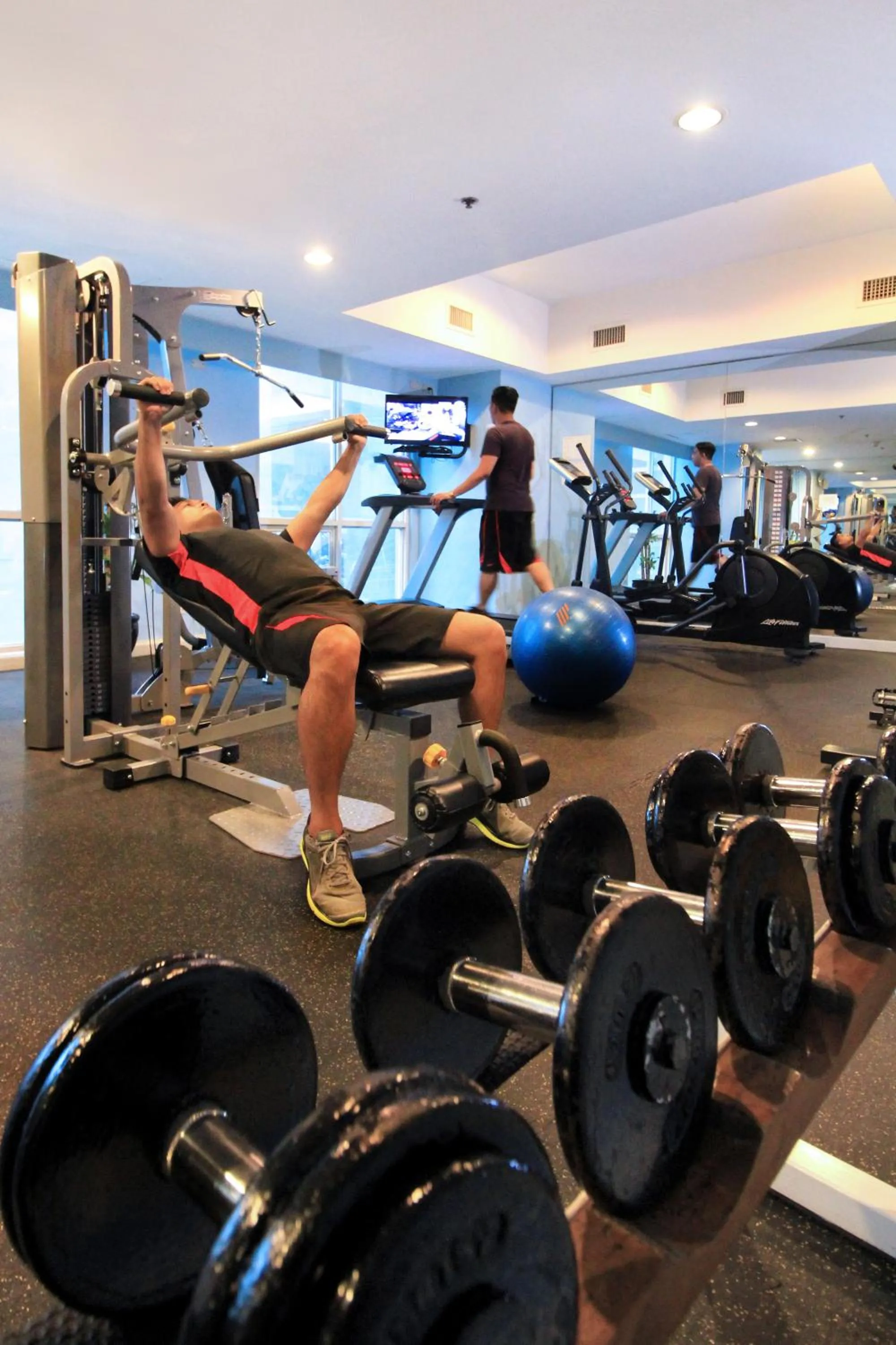 Fitness centre/facilities, Fitness Center/Facilities in Oxford Suites Makati