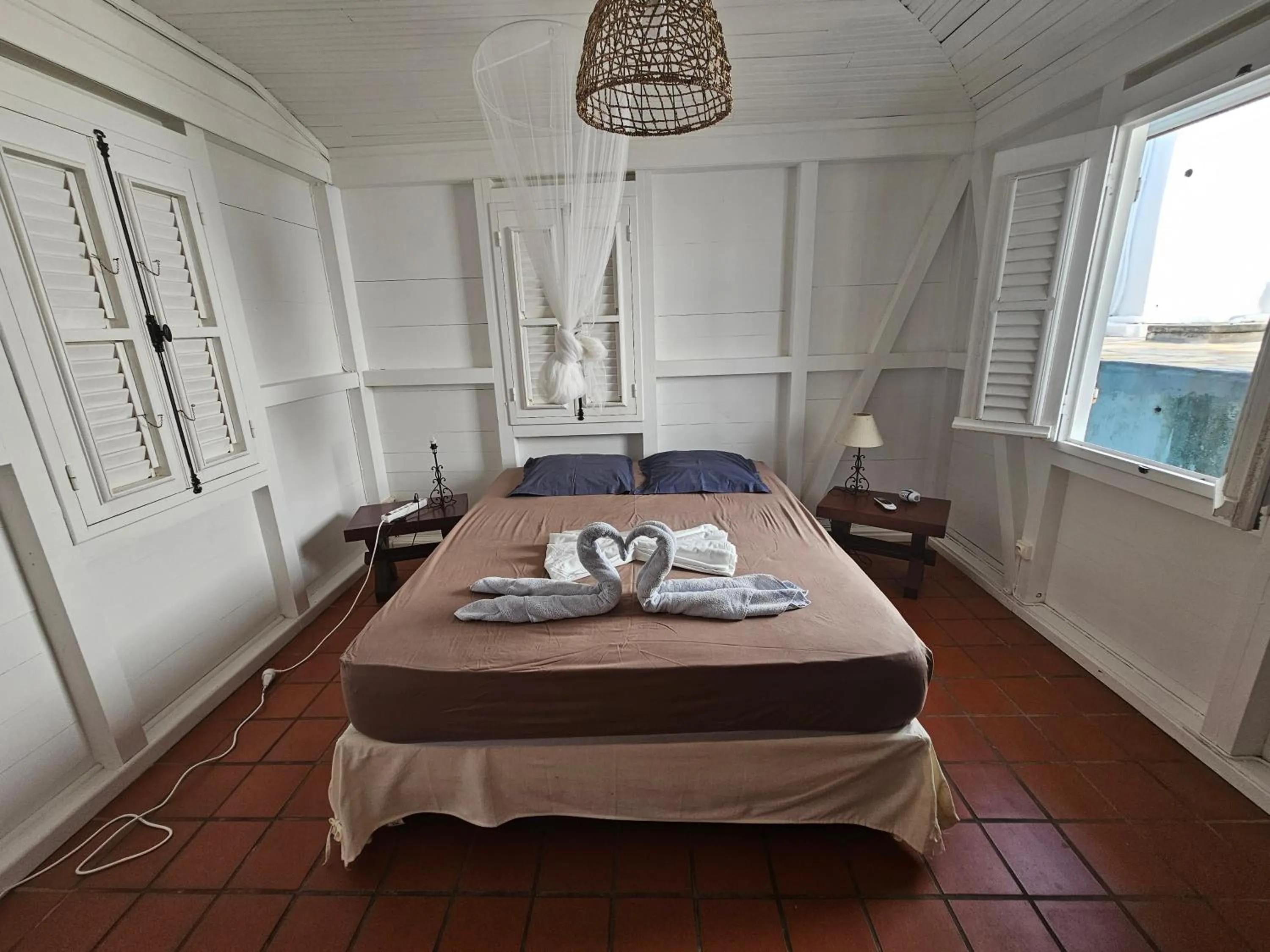 Bed in AIGUE MARINE Divaloc