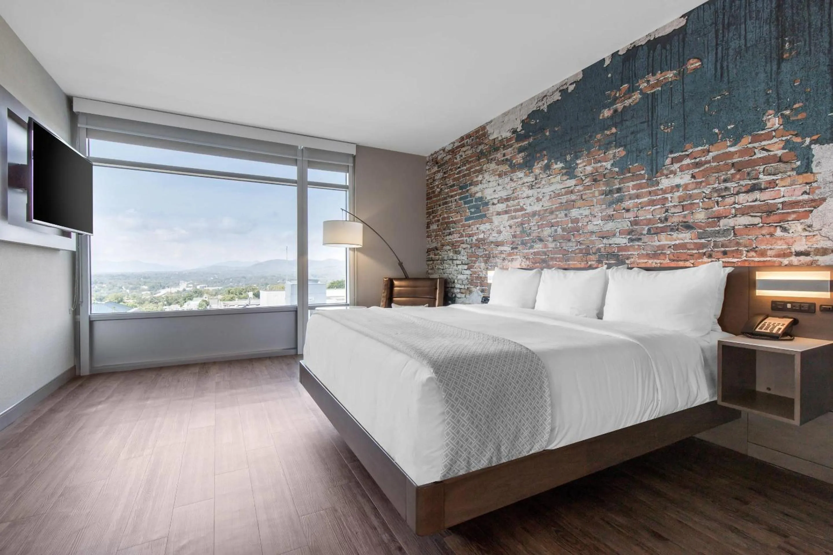 Bedroom, Bed in Cambria Hotel Downtown Asheville