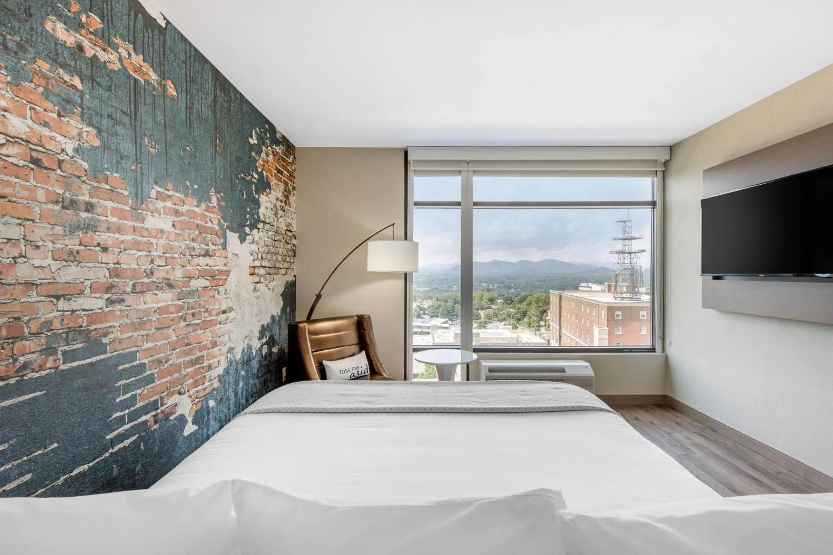 Bedroom, Bed in Cambria Hotel Downtown Asheville