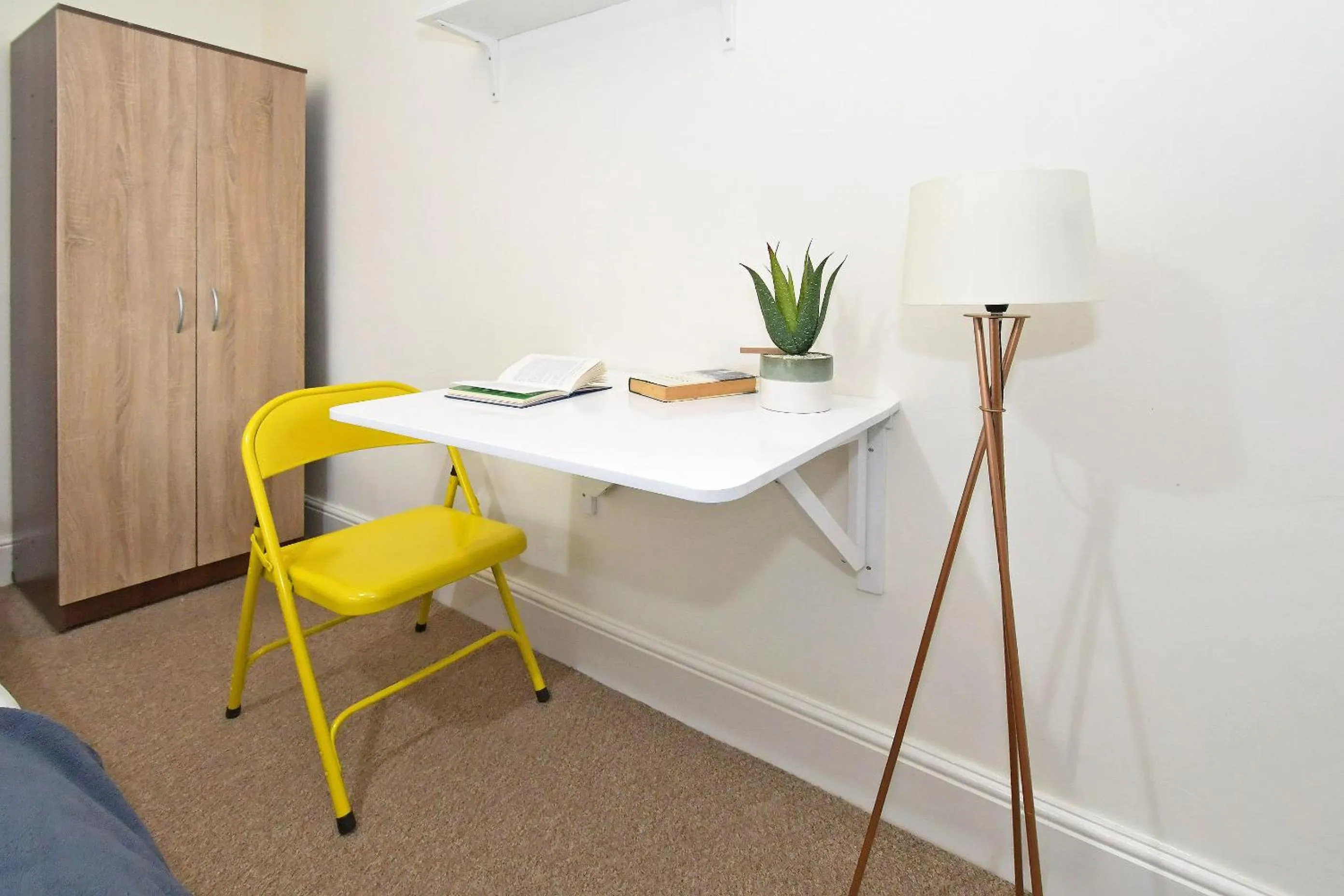 Bedroom in Townhouse @ Earle Street Crewe