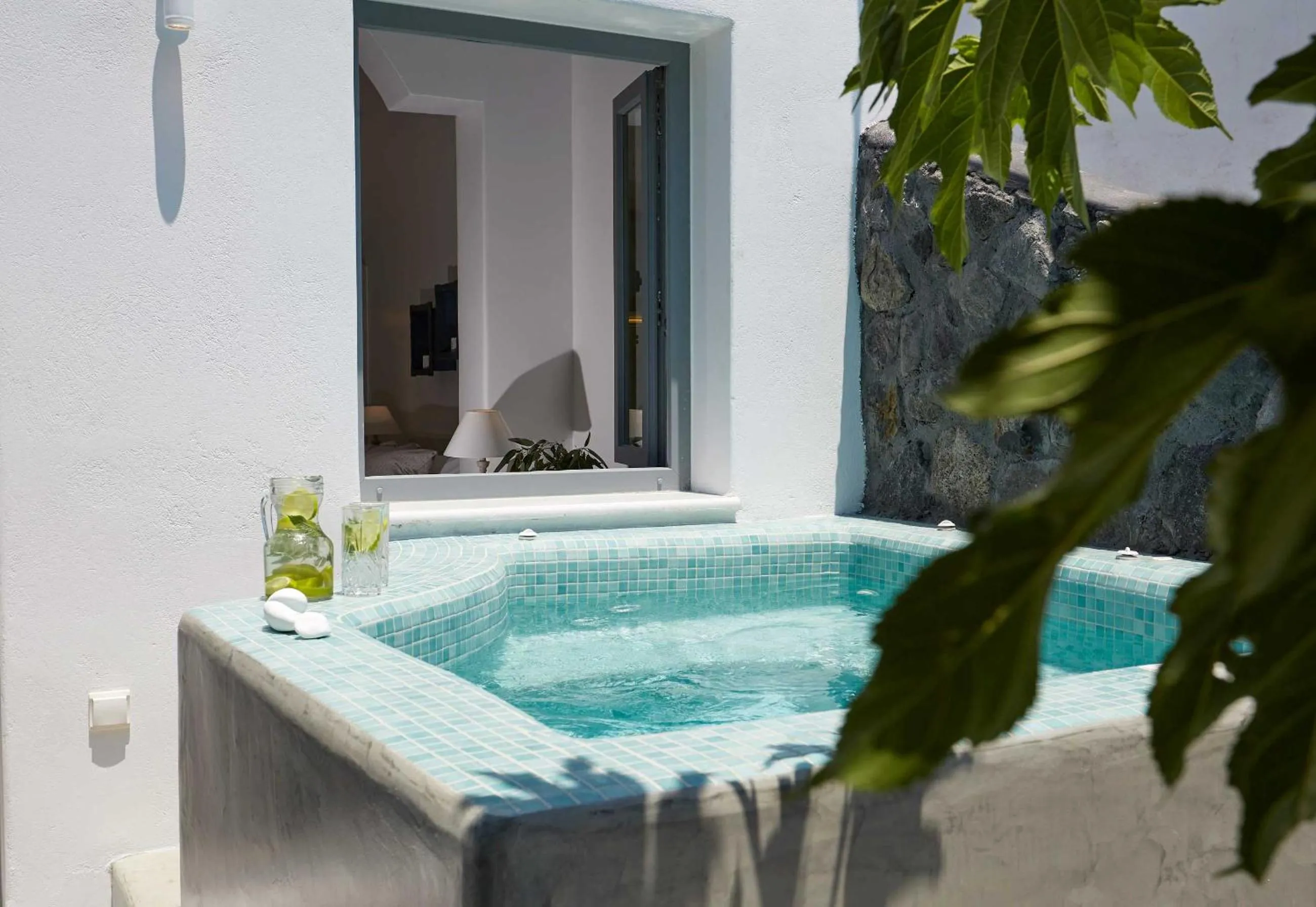 Balcony/Terrace in Amara Suites Santorini
