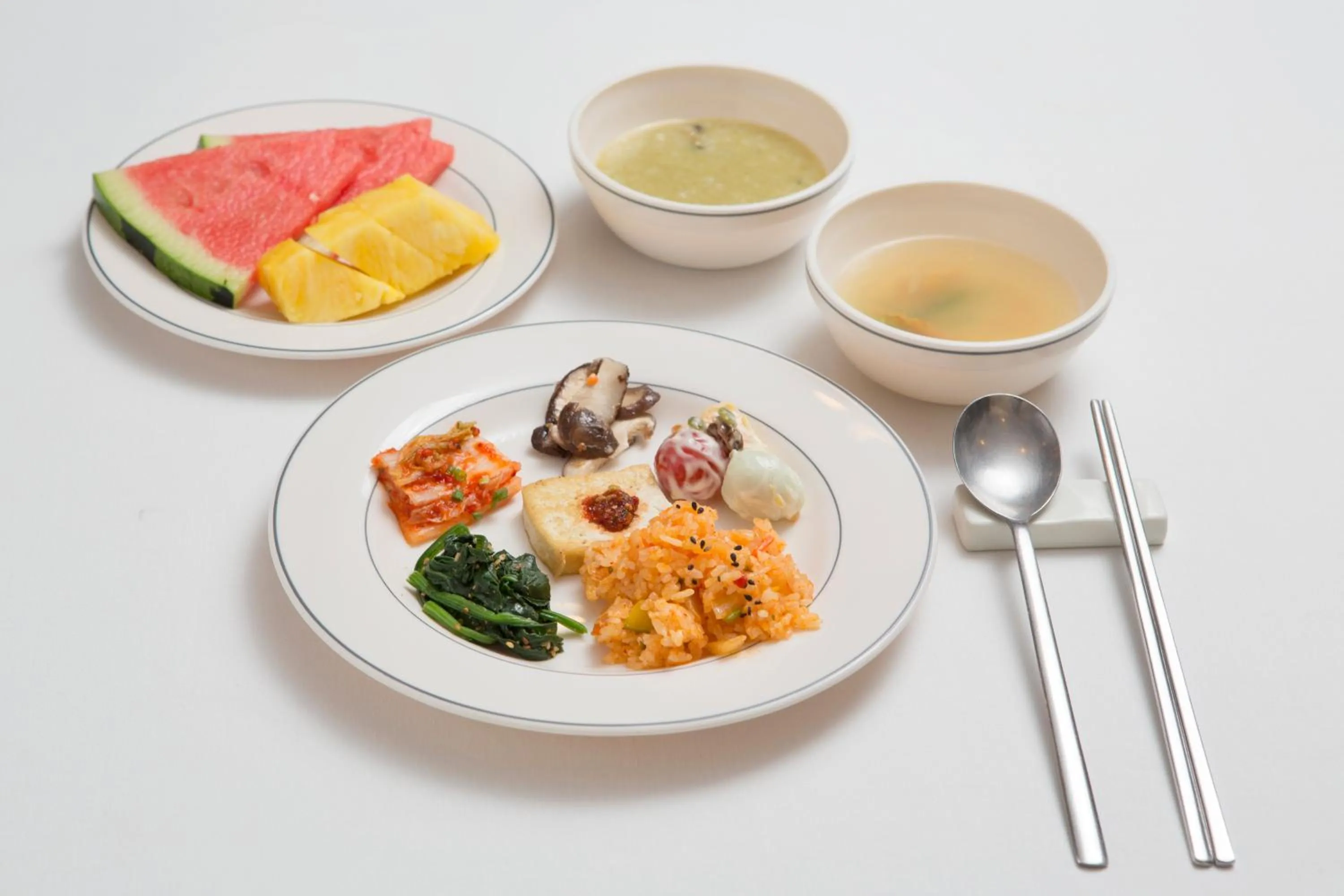 Buffet breakfast in Libero Hotel