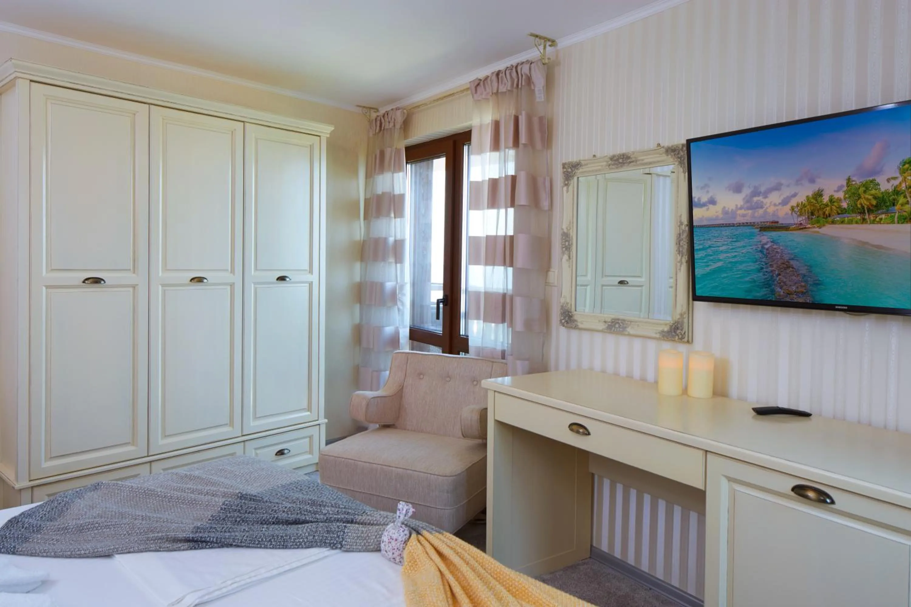 Bedroom, Bed in Villa Elea