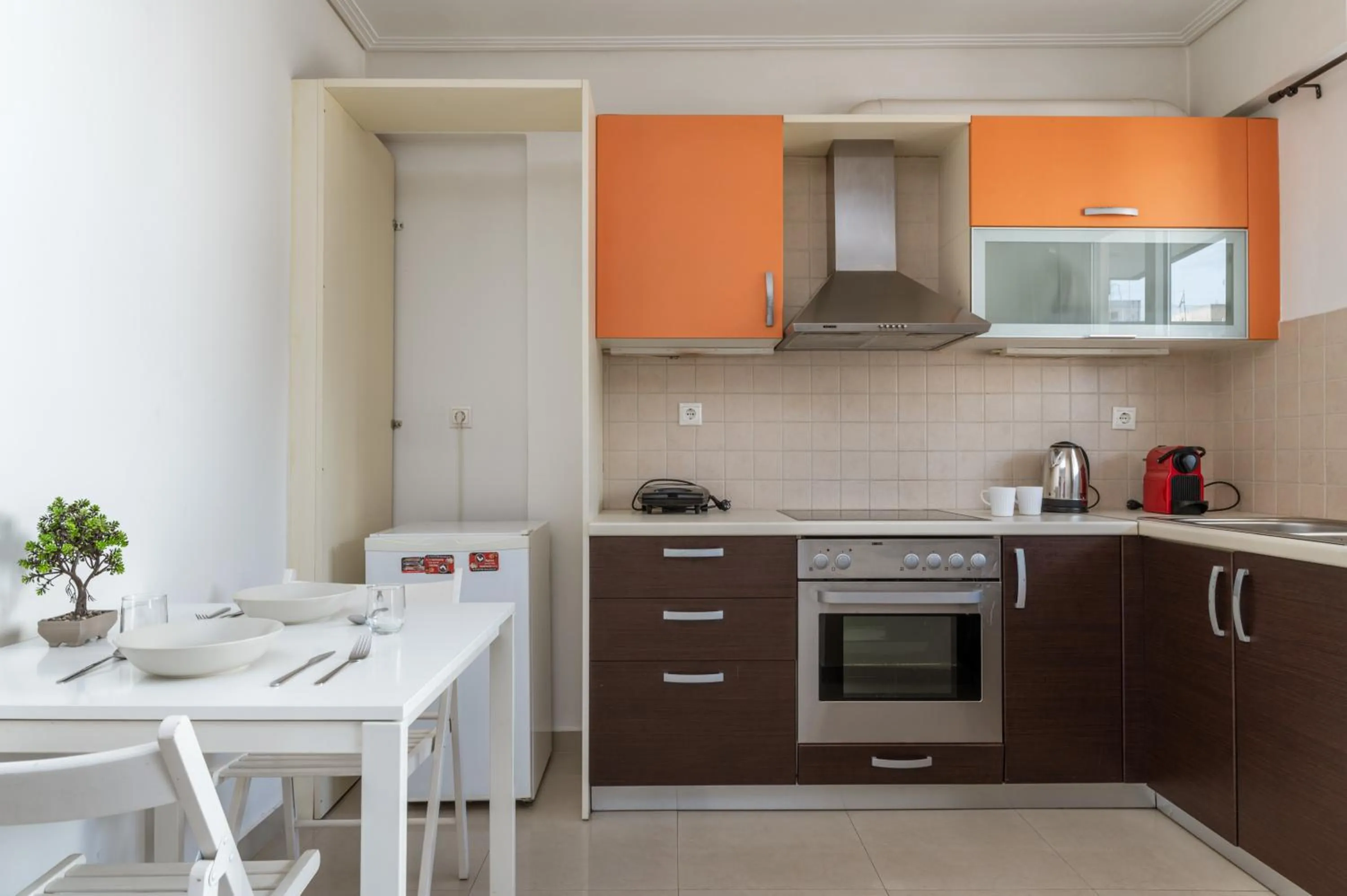 Kitchen or kitchenette in Elvita Apartments 2