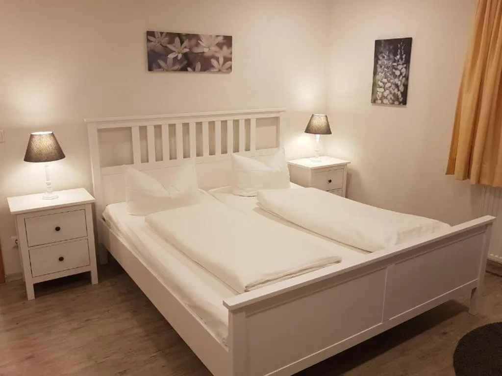 Bed in Hotel & Café Göller