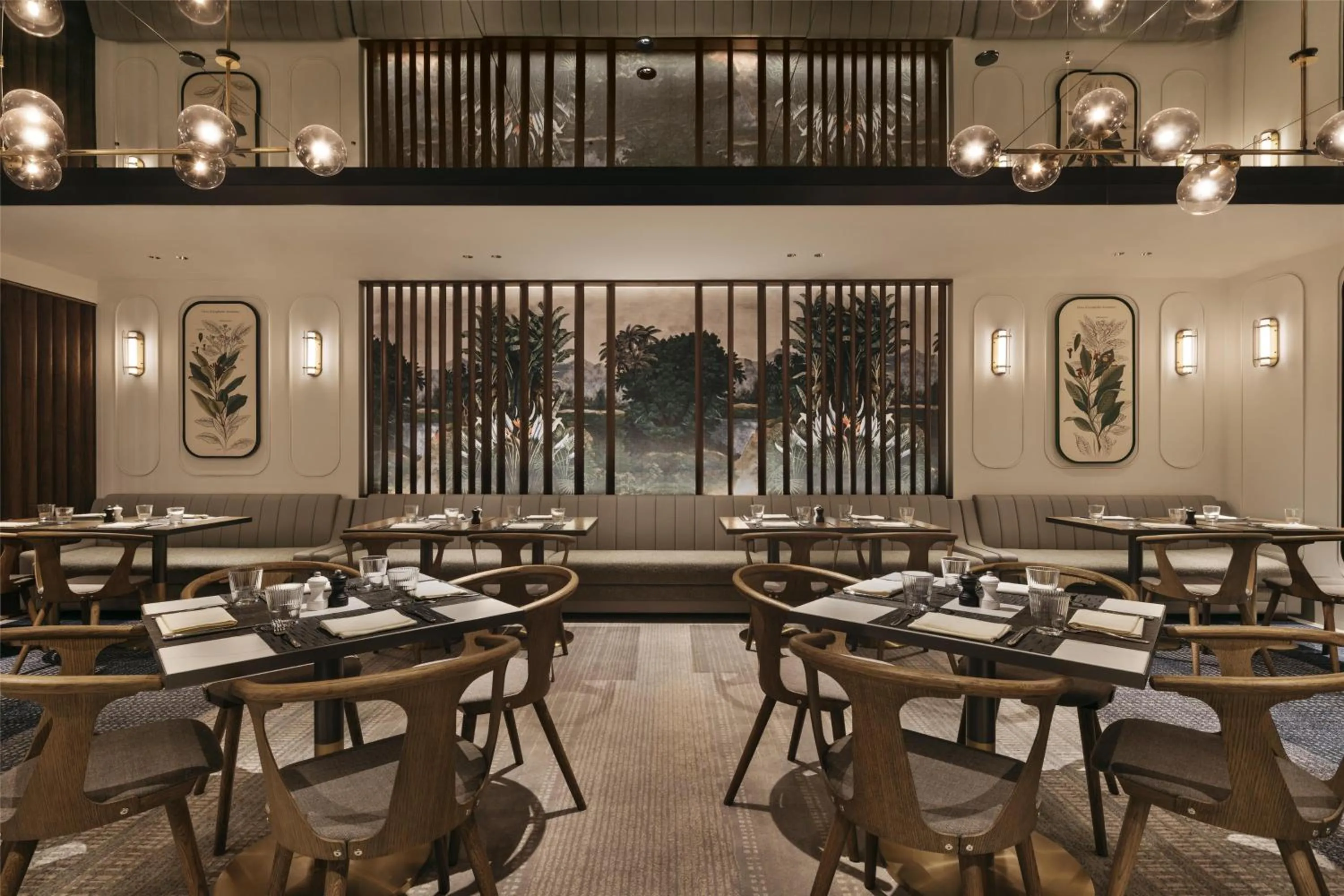 Restaurant/places to eat in Hilton Singapore Orchard