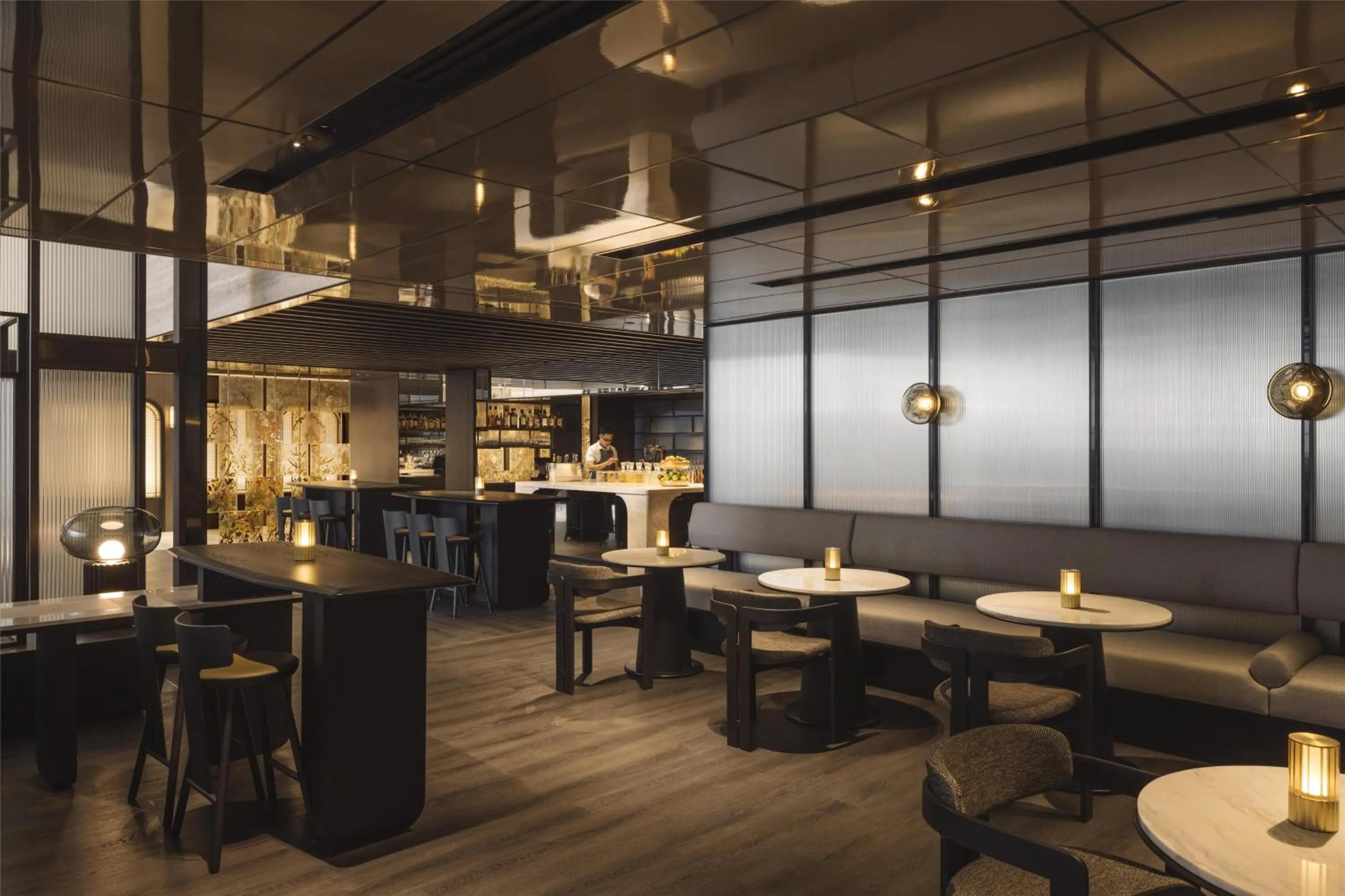 Restaurant/places to eat in Hilton Singapore Orchard