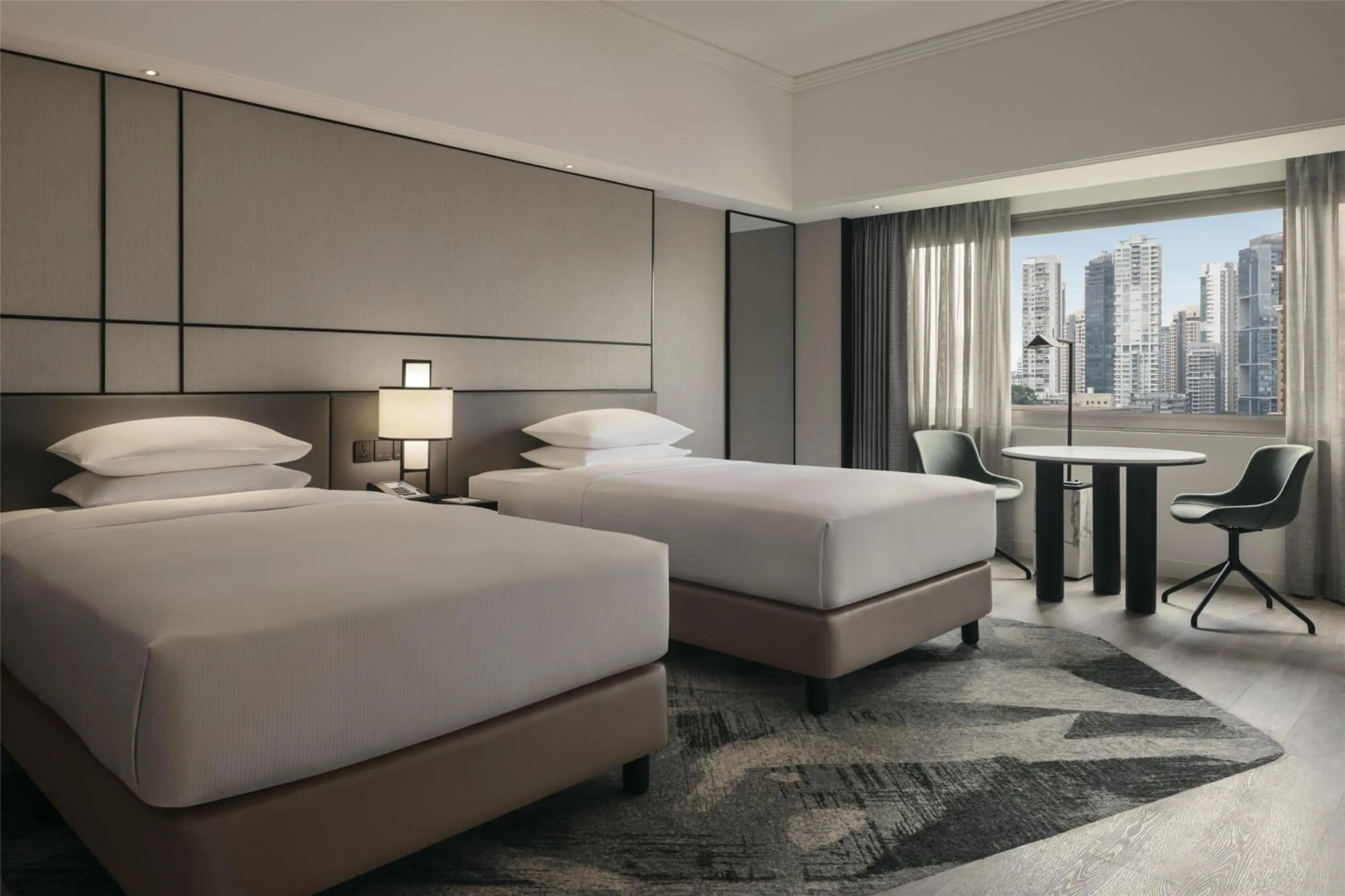 Bed in Hilton Singapore Orchard