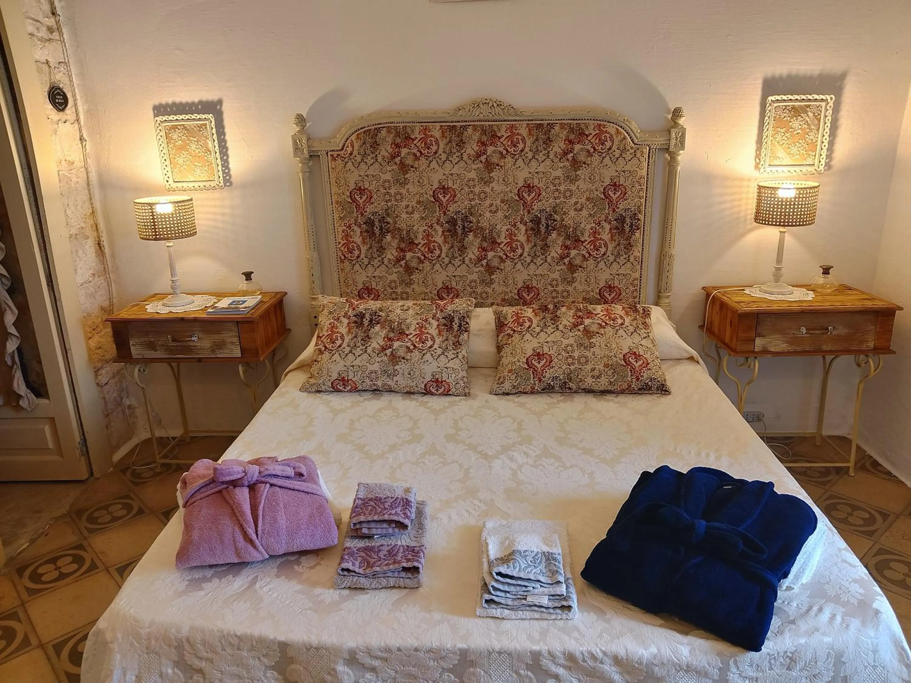 Bed in B&B Luxury Villa Olimpia Home Restaurant