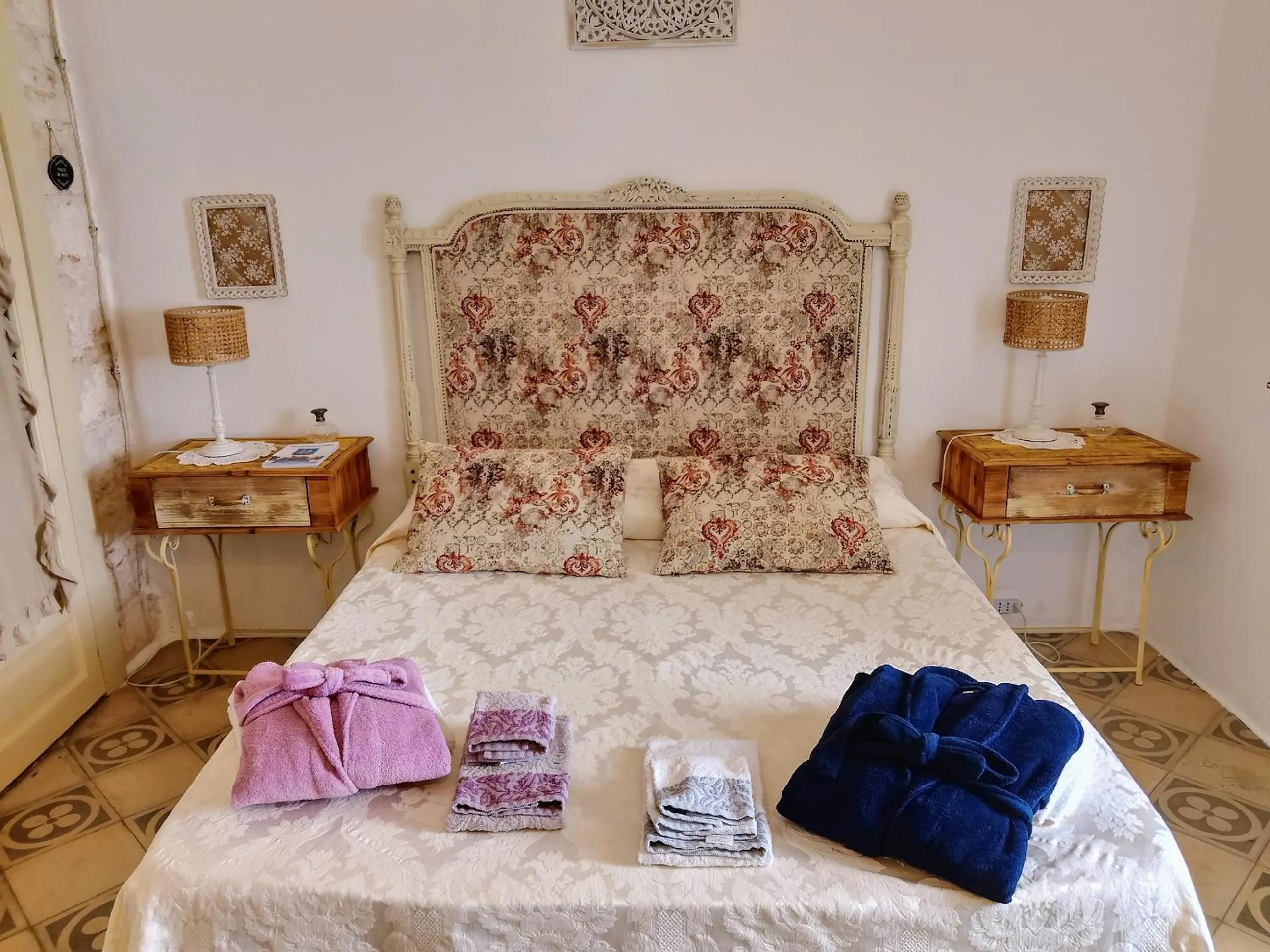 Bed in B&B Luxury Villa Olimpia Home Restaurant