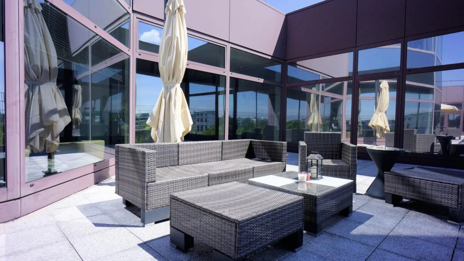 Balcony/Terrace in Low Budget Hostel