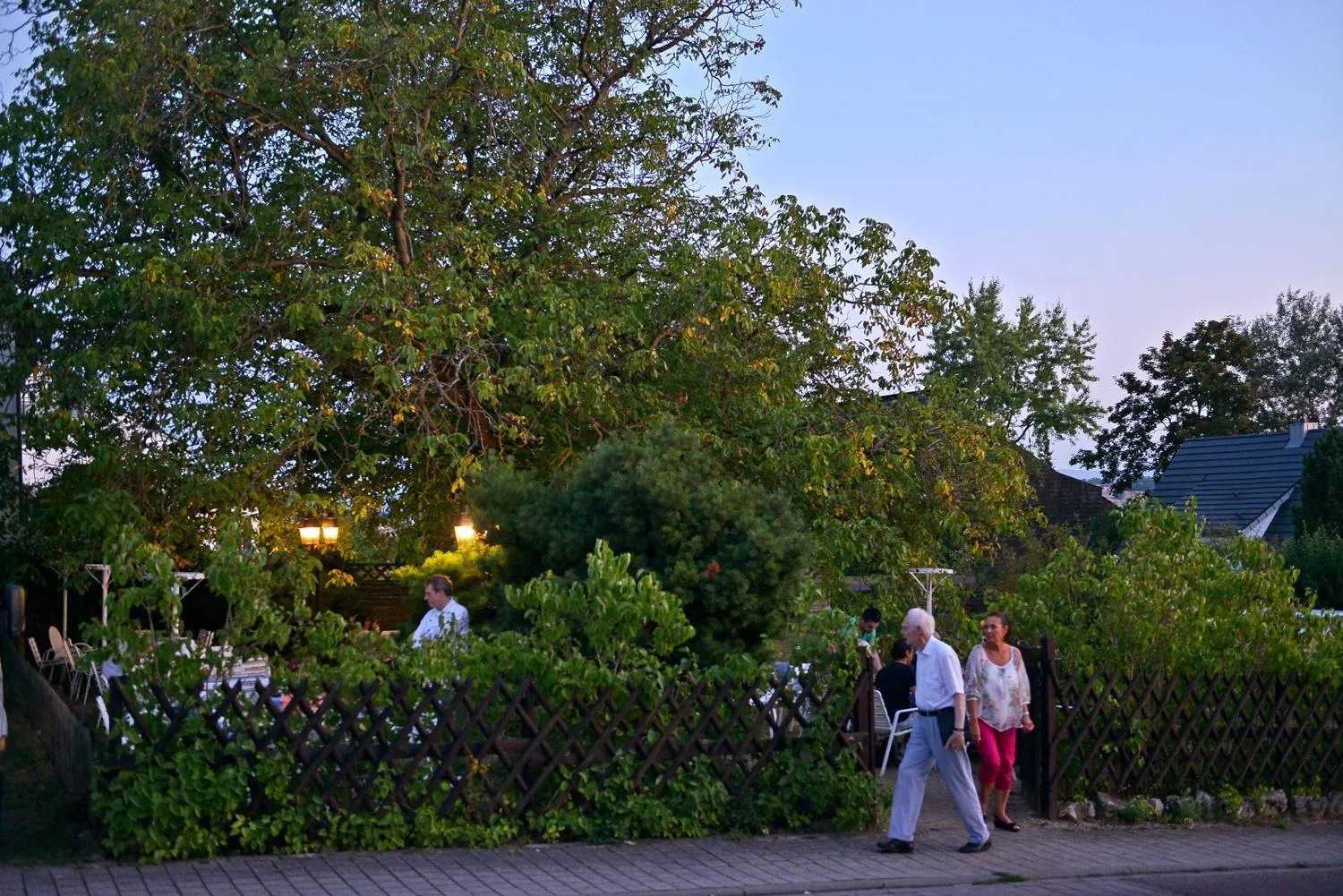Guests in Hotel-Restaurant Kelter