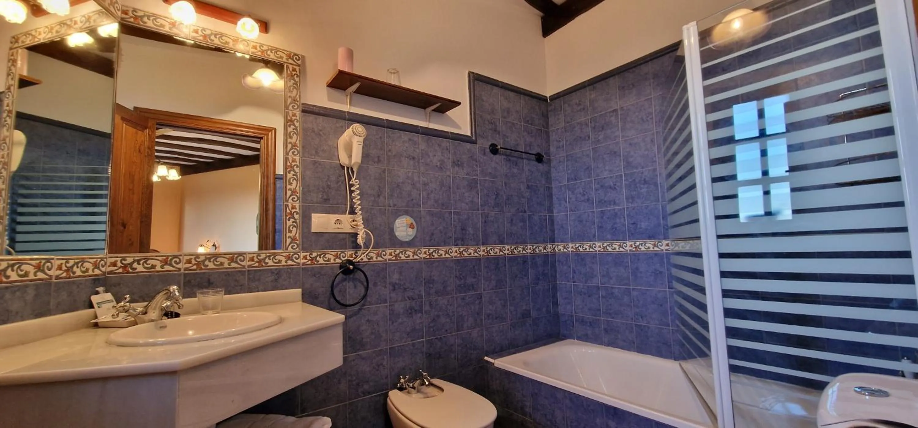 Bathroom in El Mirador de Deva