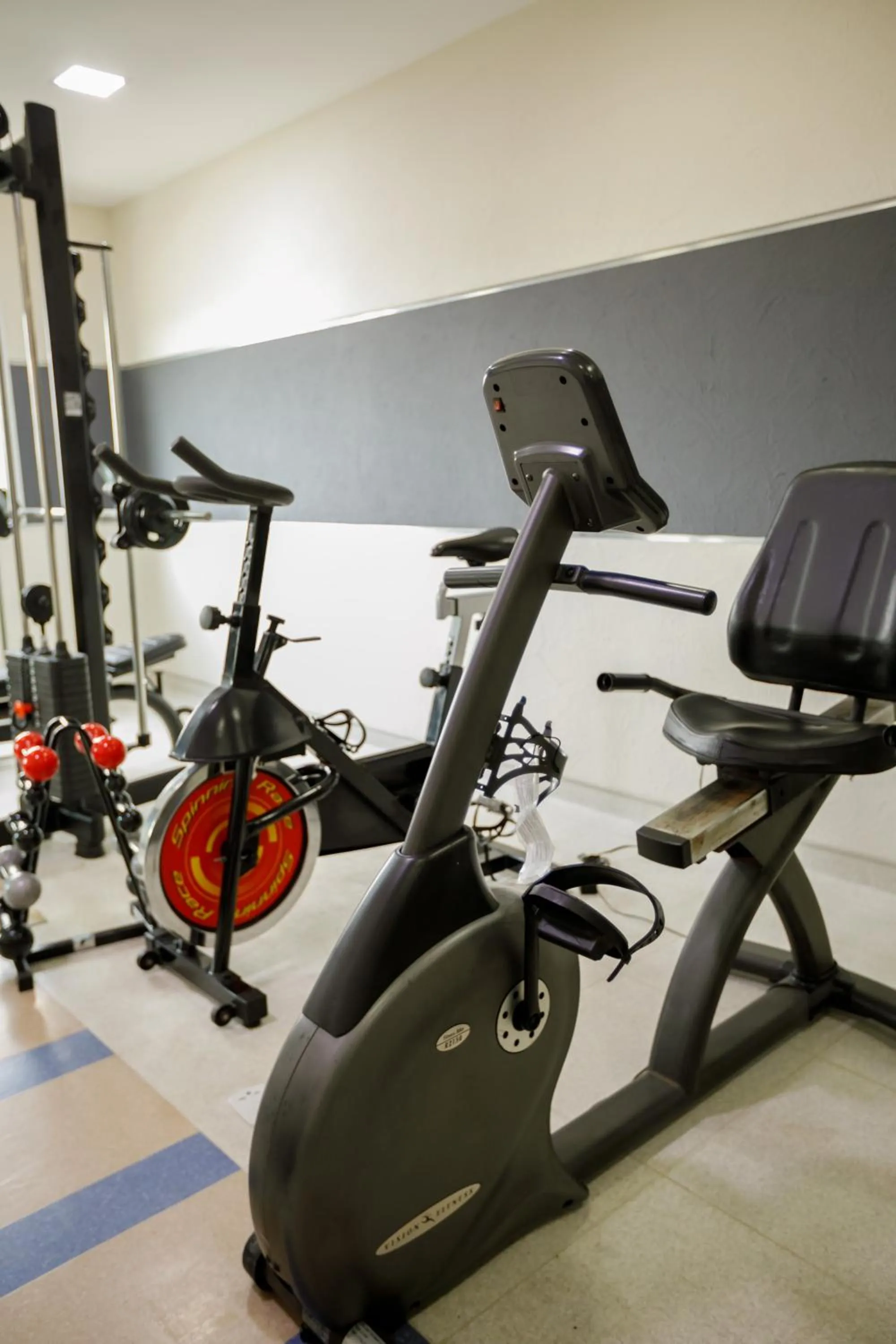 Fitness centre/facilities in Comfort Suites Londrina