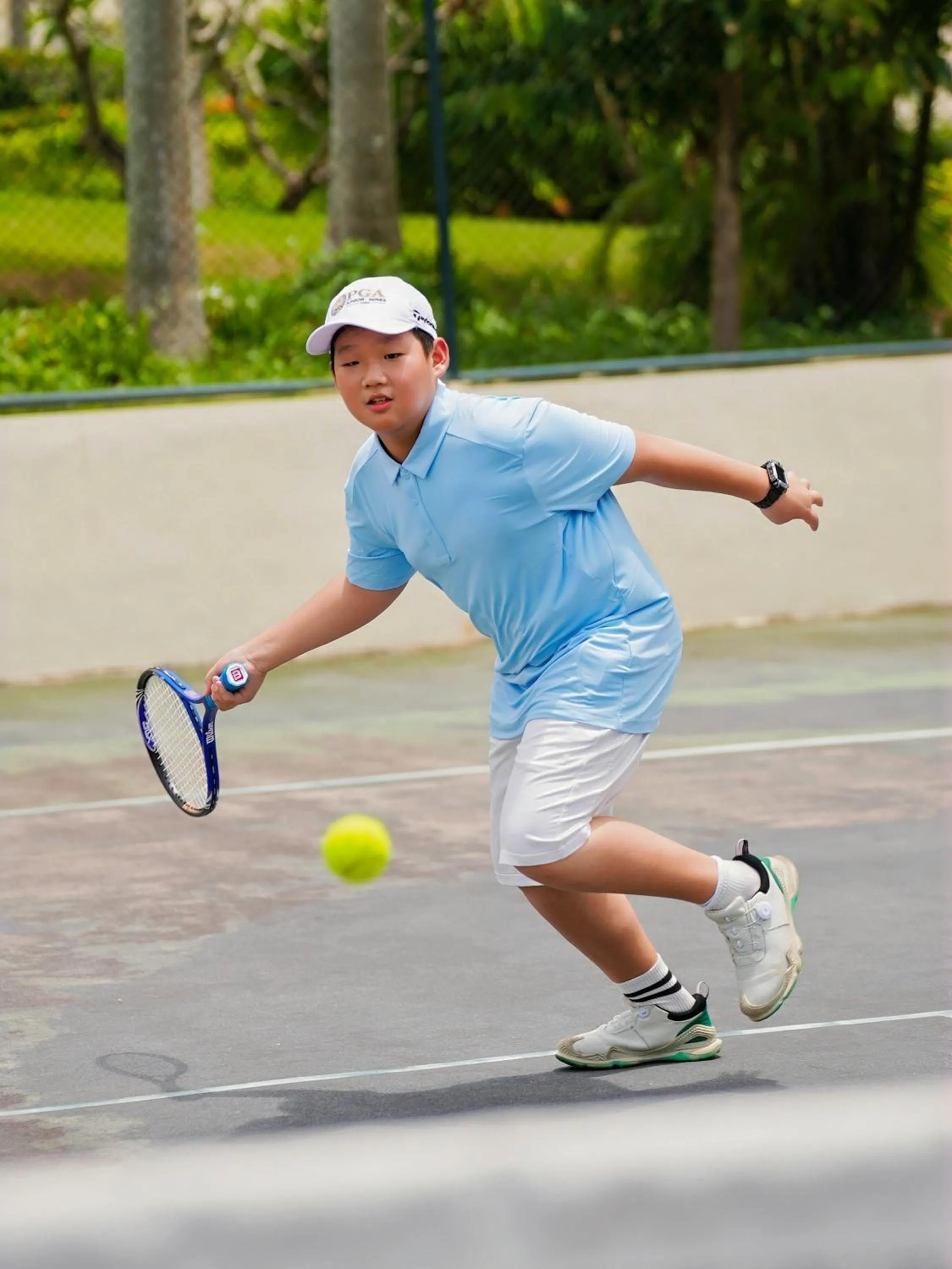 Tennis court in Sanya Marriott Yalong Bay Resort & Spa