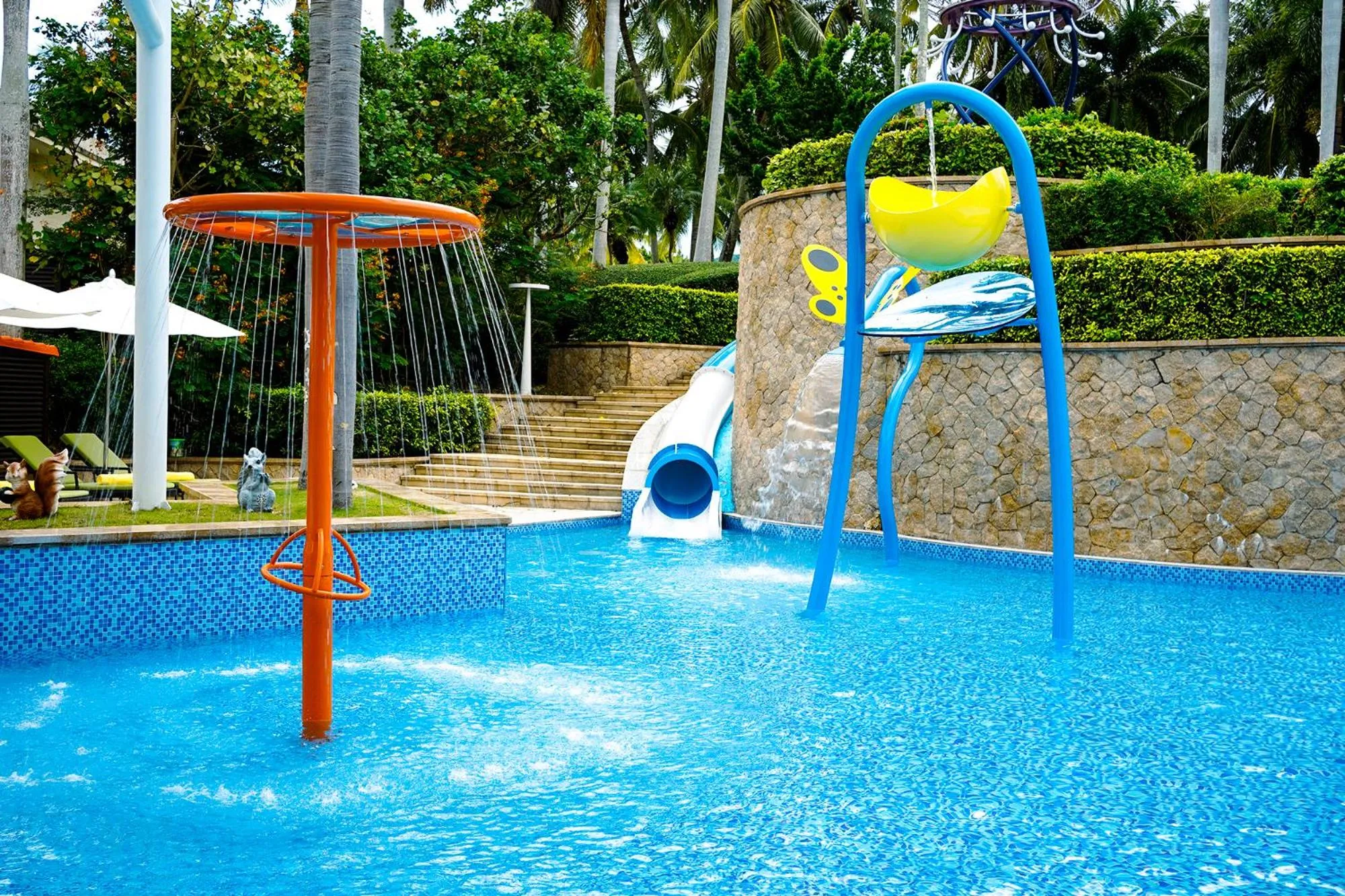 Children play ground in Sanya Marriott Yalong Bay Resort & Spa