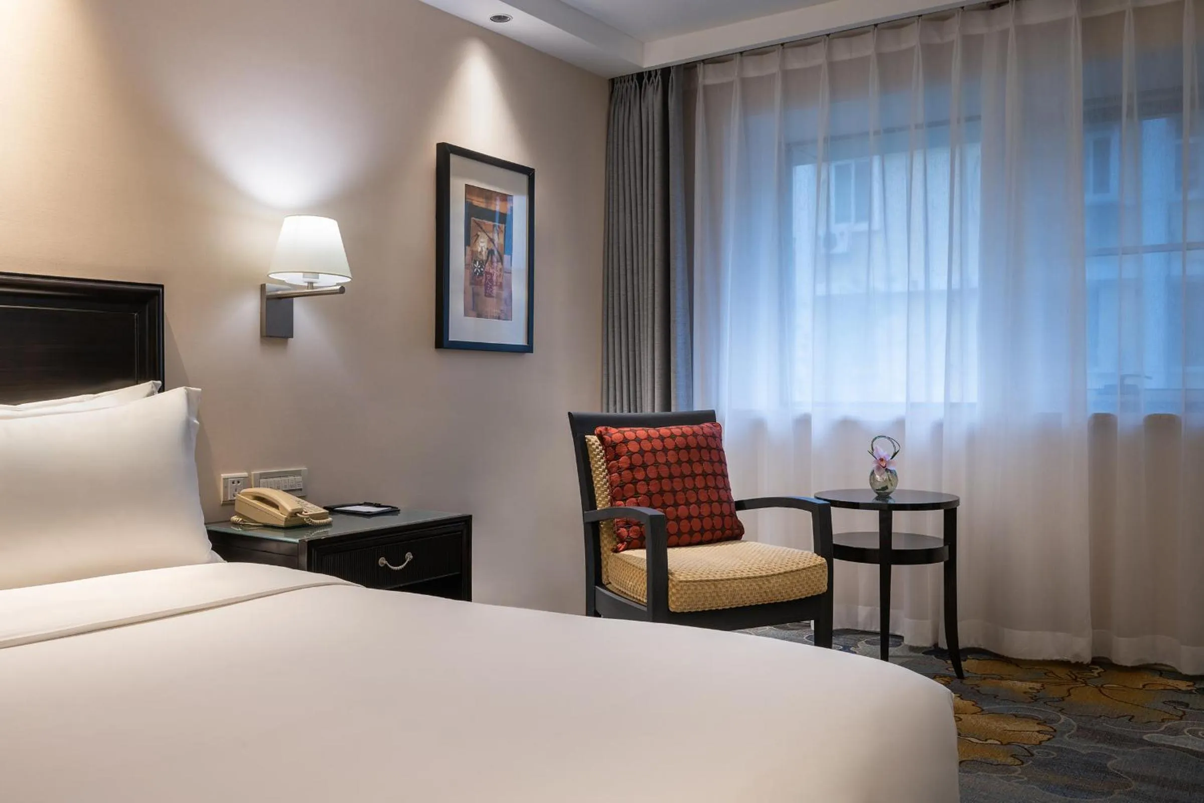 Photo of the whole room, Bed in Sunworld Hotel Wangfujing