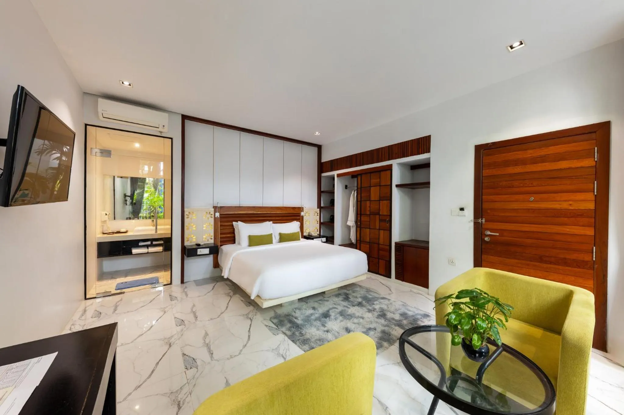 Bed in King Rock Residence