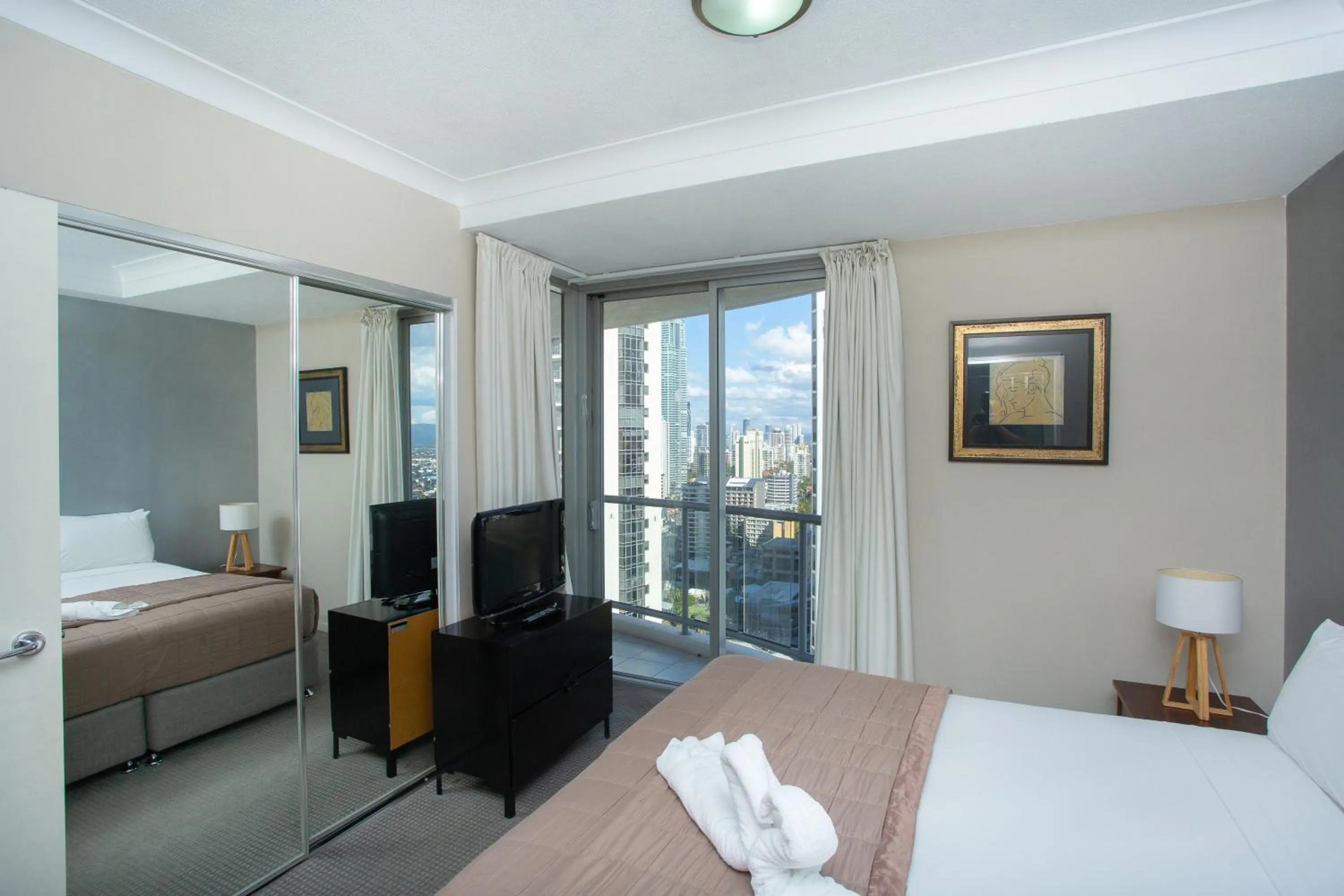 Bed in Chevron Renaissance - Private Apartments - Hosted by Coastal Letting Co.