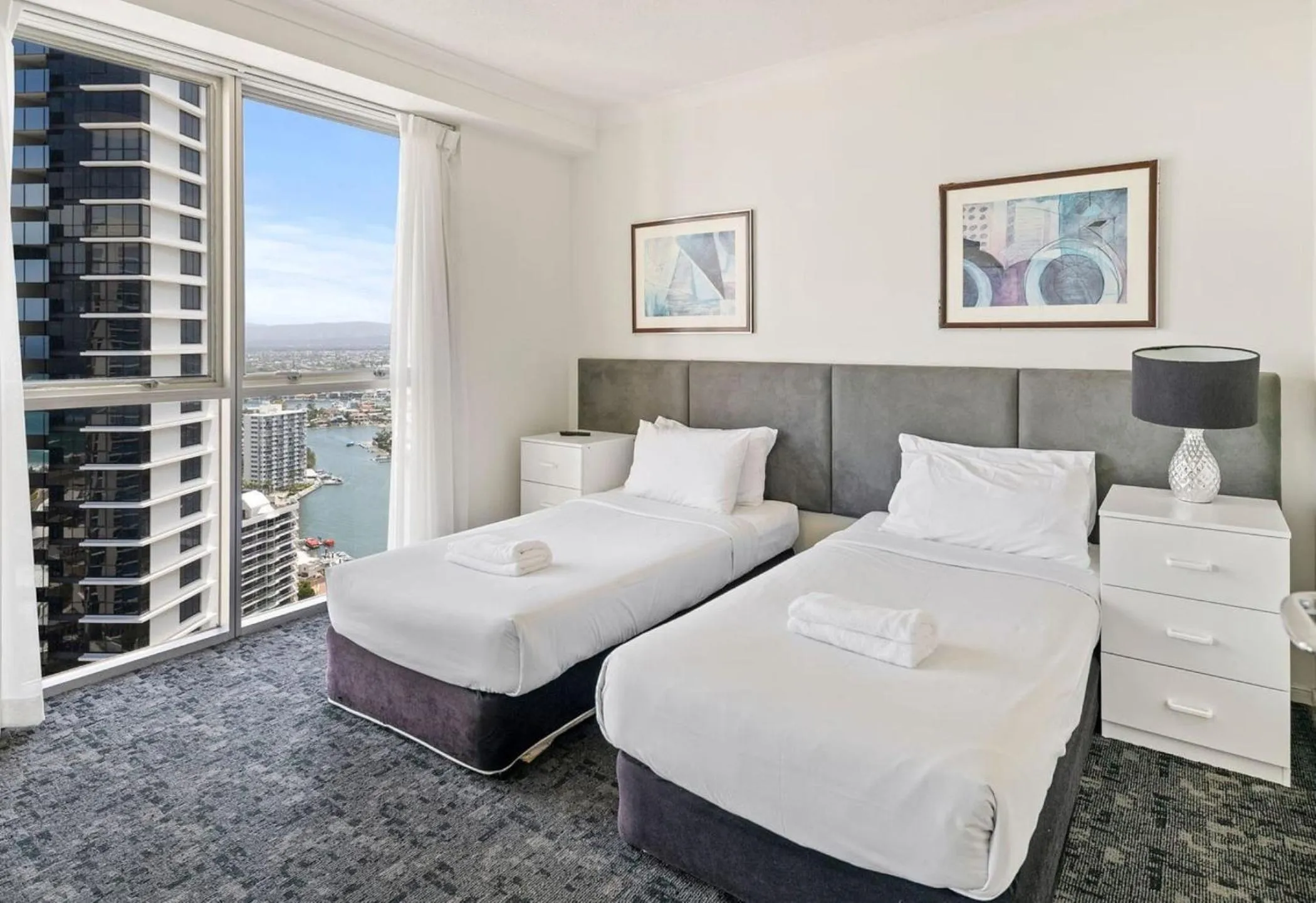 Bed in Chevron Renaissance - Private Apartments - Hosted by Coastal Letting Co.