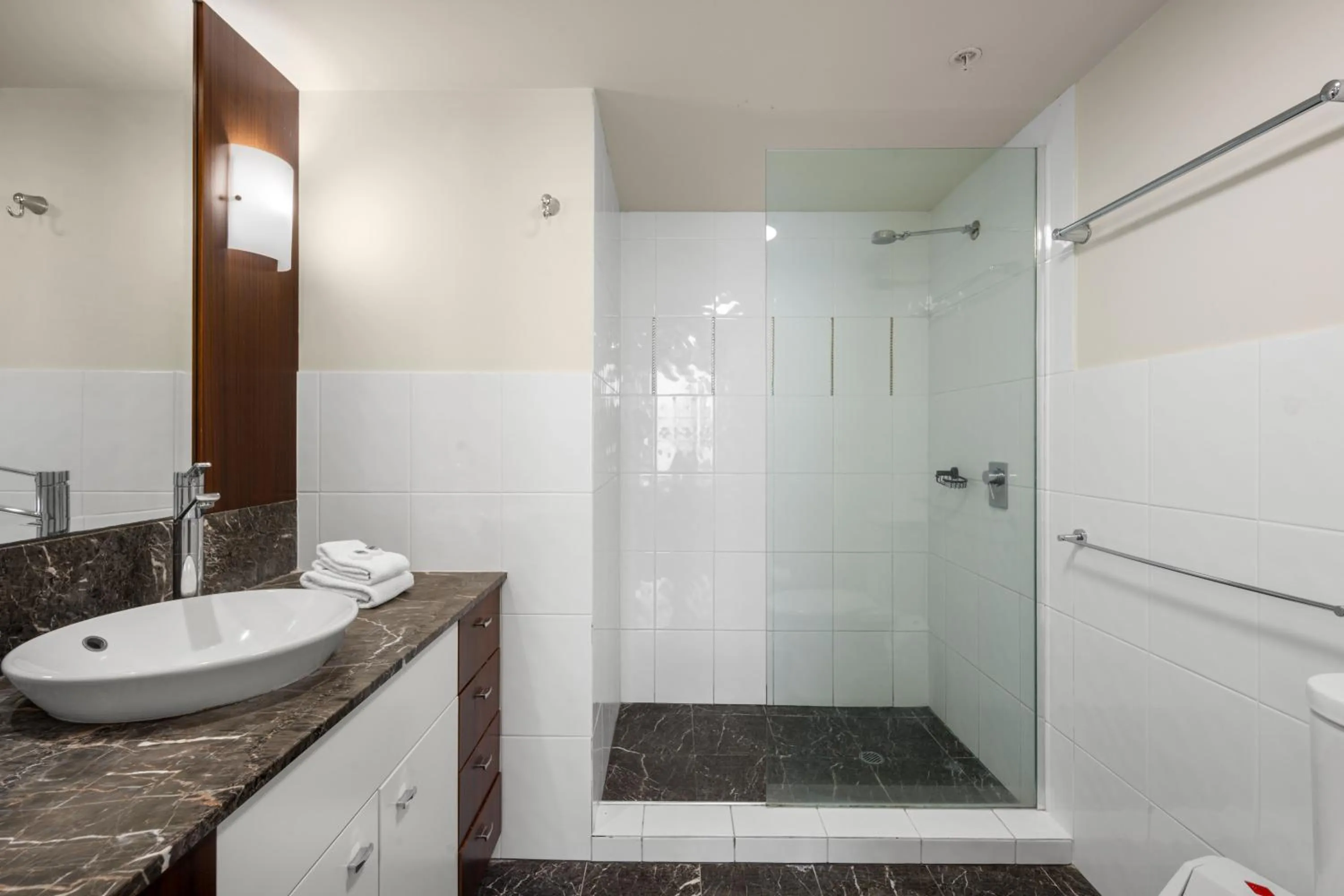 Bathroom in Chevron Renaissance - Private Apartments - Hosted by Coastal Letting Co.