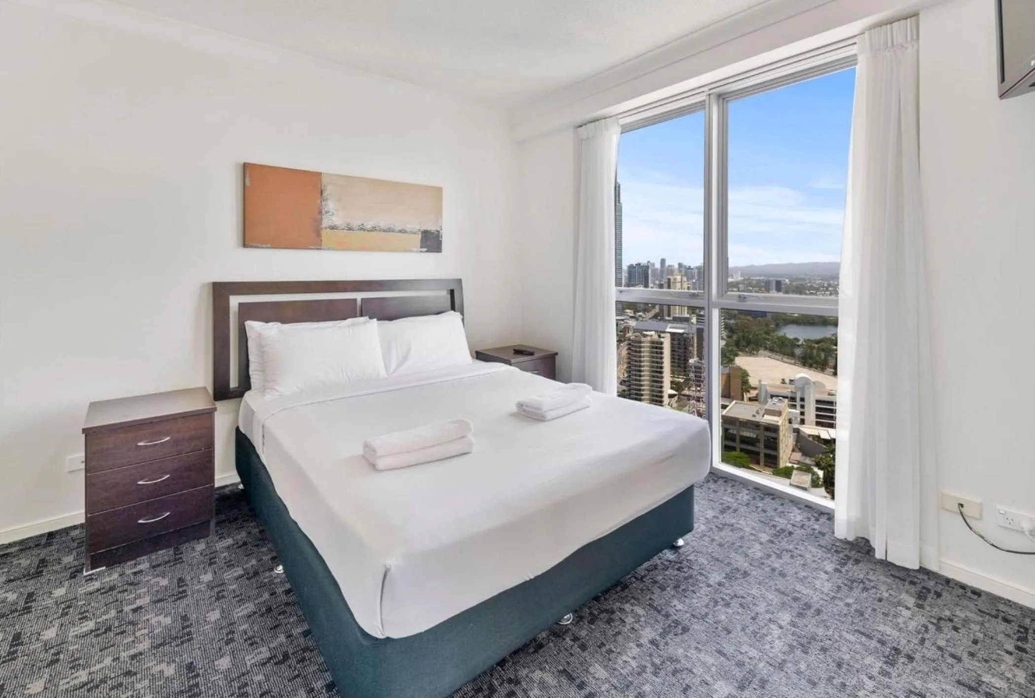 Bed in Chevron Renaissance - Private Apartments - Hosted by Coastal Letting Co.
