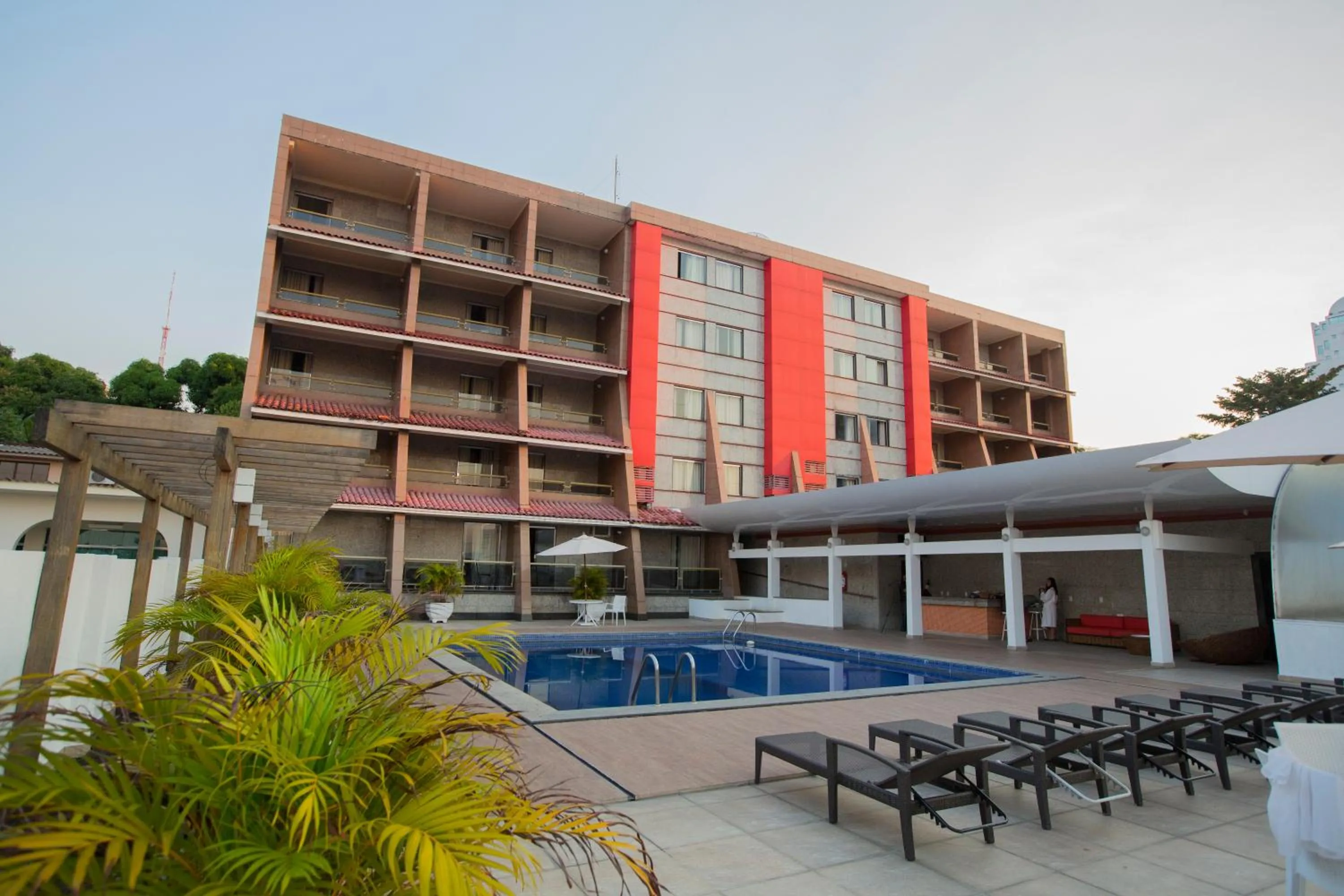 Property building in Da Vinci Hotel & Conventions - by Easy Hotéis