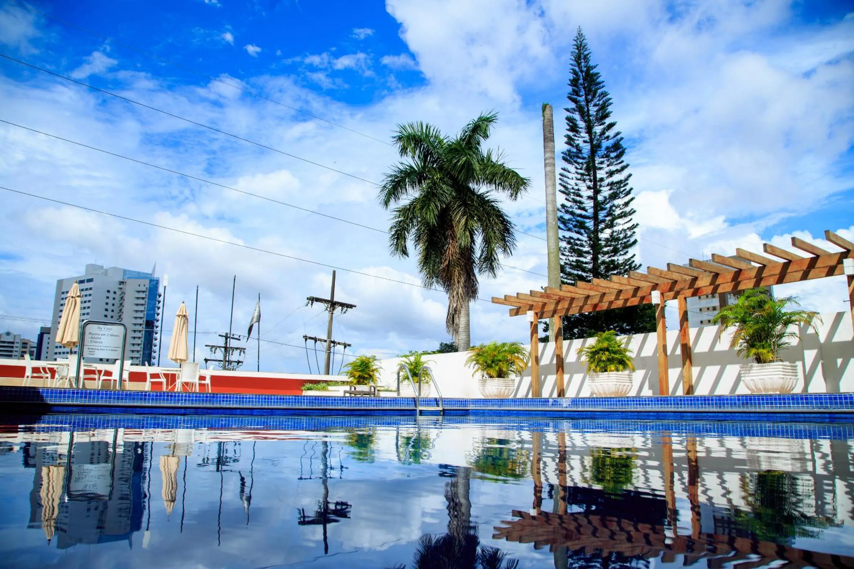 Property building in Da Vinci Hotel & Conventions - by Easy Hotéis