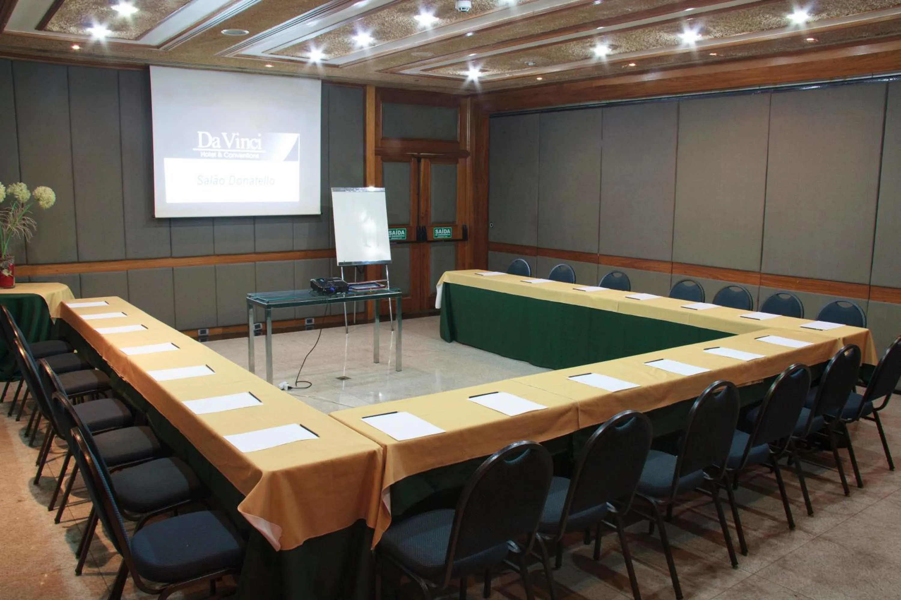 Business facilities in Da Vinci Hotel & Conventions - by Easy Hotéis